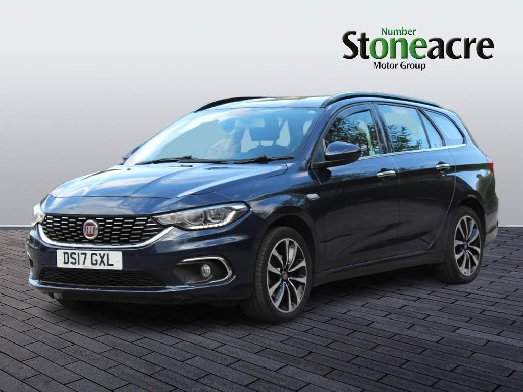 Fiat Tipo 1.4 T-Jet Lounge Euro 6 (s/s) 5dr (DS17GXL) image 6