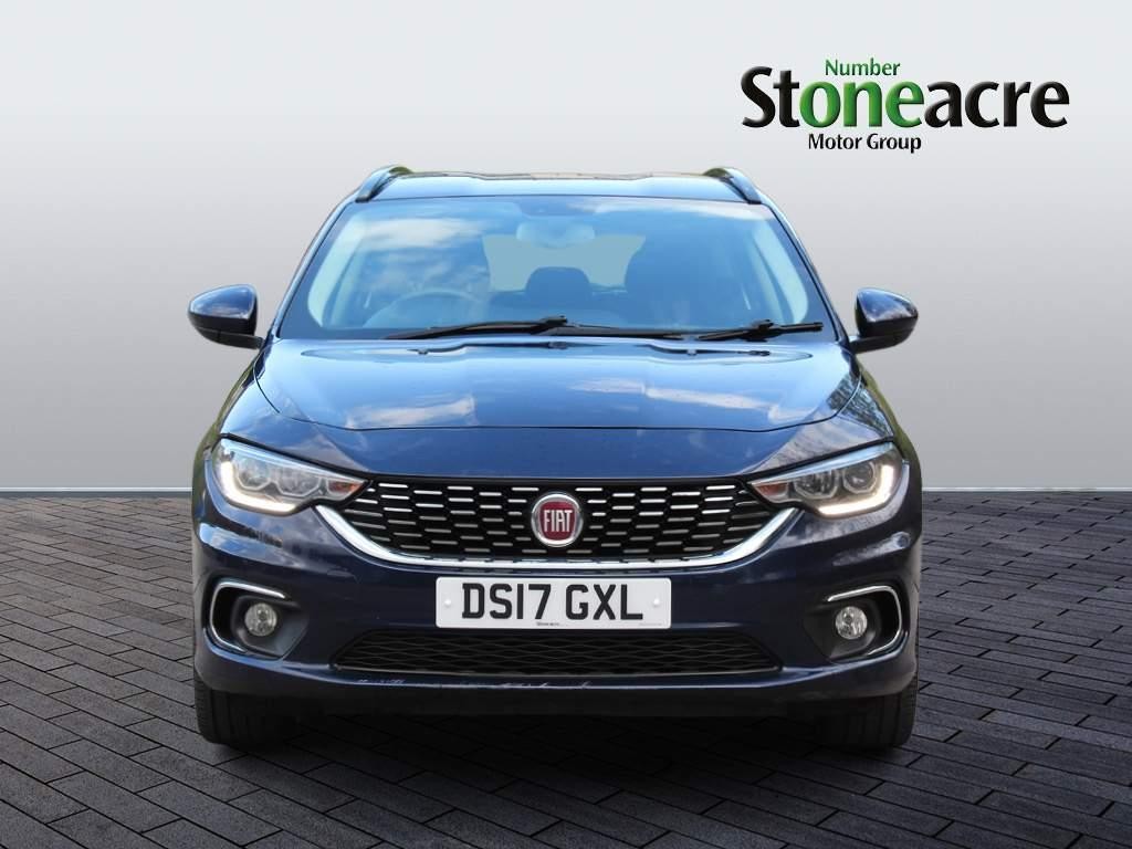 Fiat Tipo 1.4 T-Jet Lounge Euro 6 (s/s) 5dr (DS17GXL) image 7