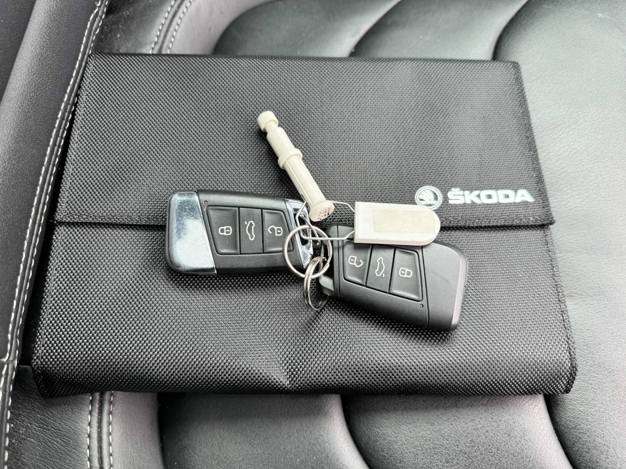 Skoda Kodiaq 2.0 TDI Edition DSG 4WD Euro 6 (s/s) 5dr (7 Seat) (FT19LSK) image 19