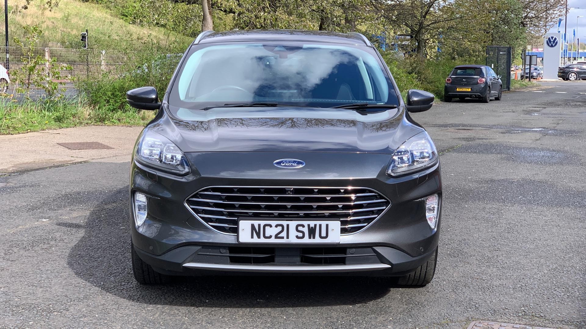 Ford Kuga 2.5 EcoBoost Duratec 14.4kWh Titanium First Edition SUV 5dr Petrol Plug-in Hybrid CVT Euro 6 (s/s) (225 ps) (NC21SWU) image 11
