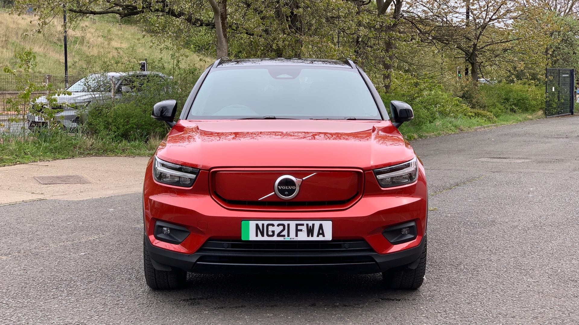 Volvo XC40 P8 78kWh First Edition Auto AWD 5dr (NG21FWA) image 11