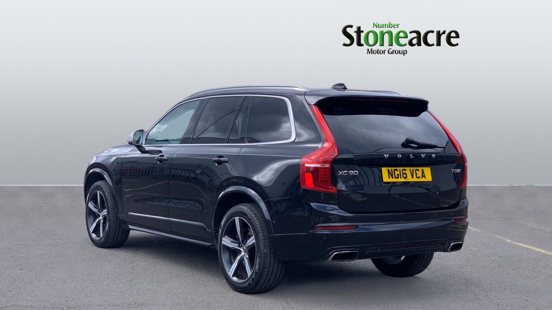 Volvo XC90 2.0h T8 Twin Engine 9.2kWh R-Design Auto 4WD Euro 6 (s/s) 5dr (NG16VCA) image 1