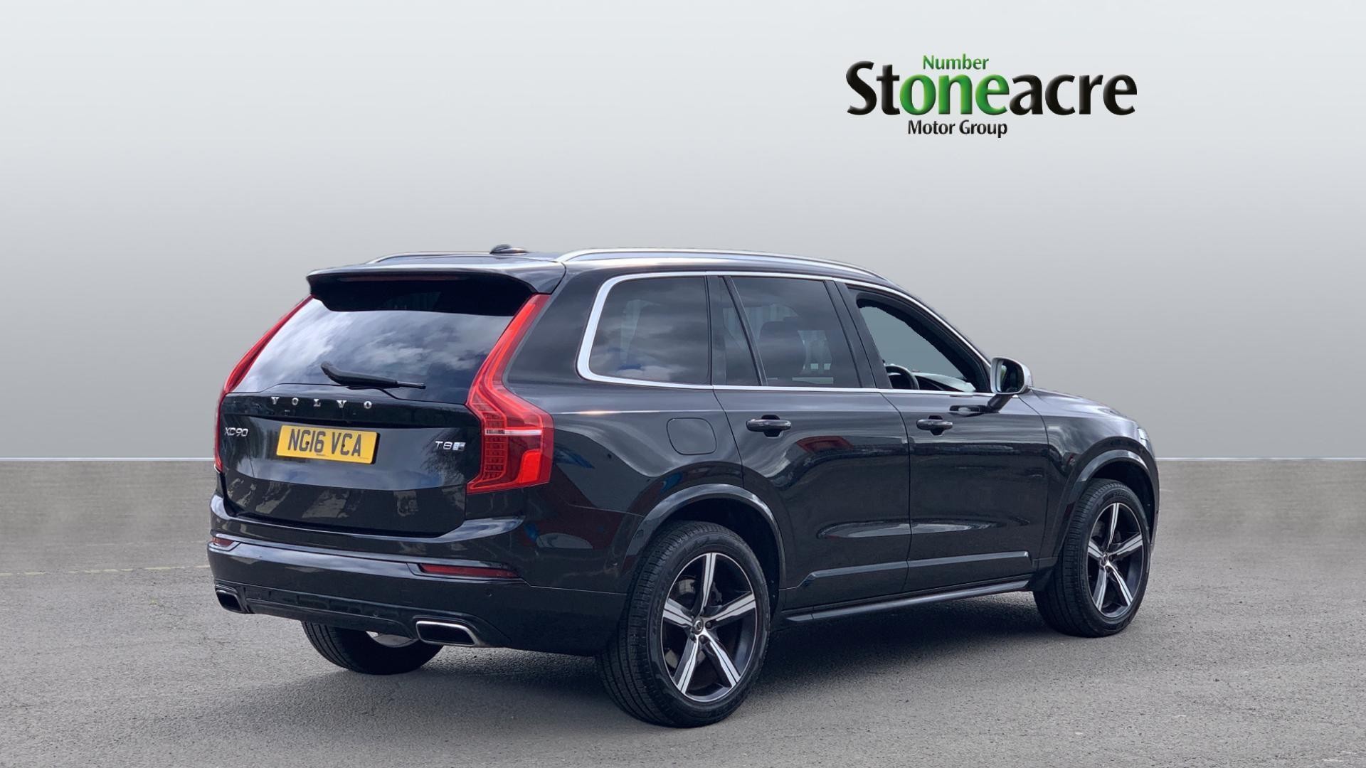 Volvo XC90 2.0h T8 Twin Engine 9.2kWh R-Design Auto 4WD Euro 6 (s/s) 5dr (NG16VCA) image 6