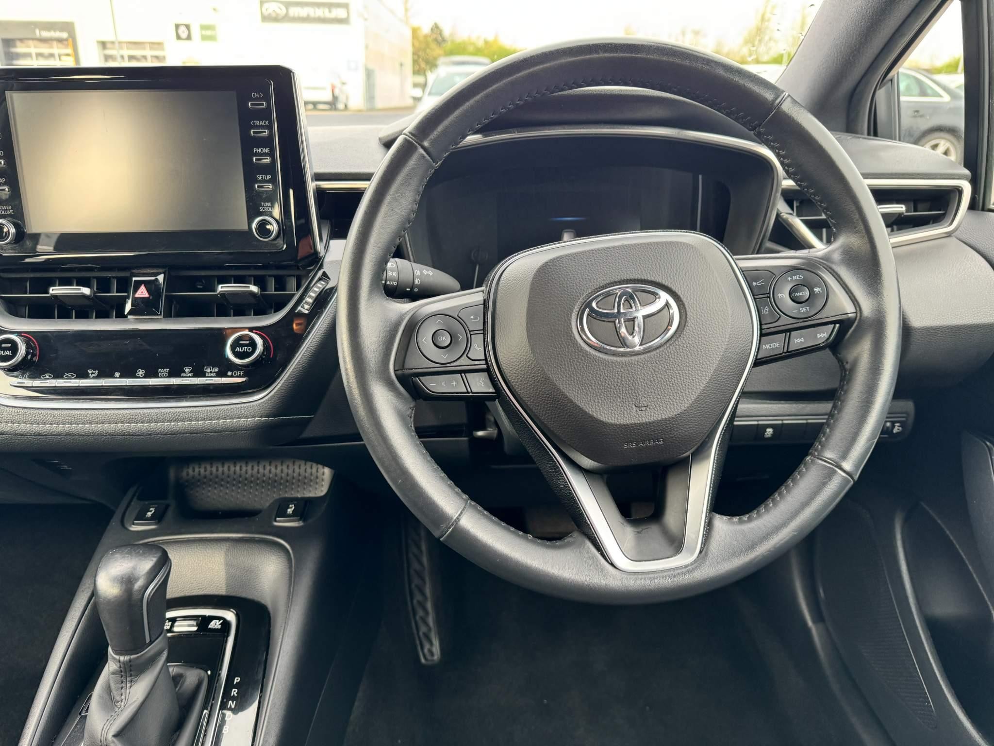 Toyota Corolla 1.8 VVT-i Hybrid Icon Tech 5dr CVT (BT21WDL) image 16