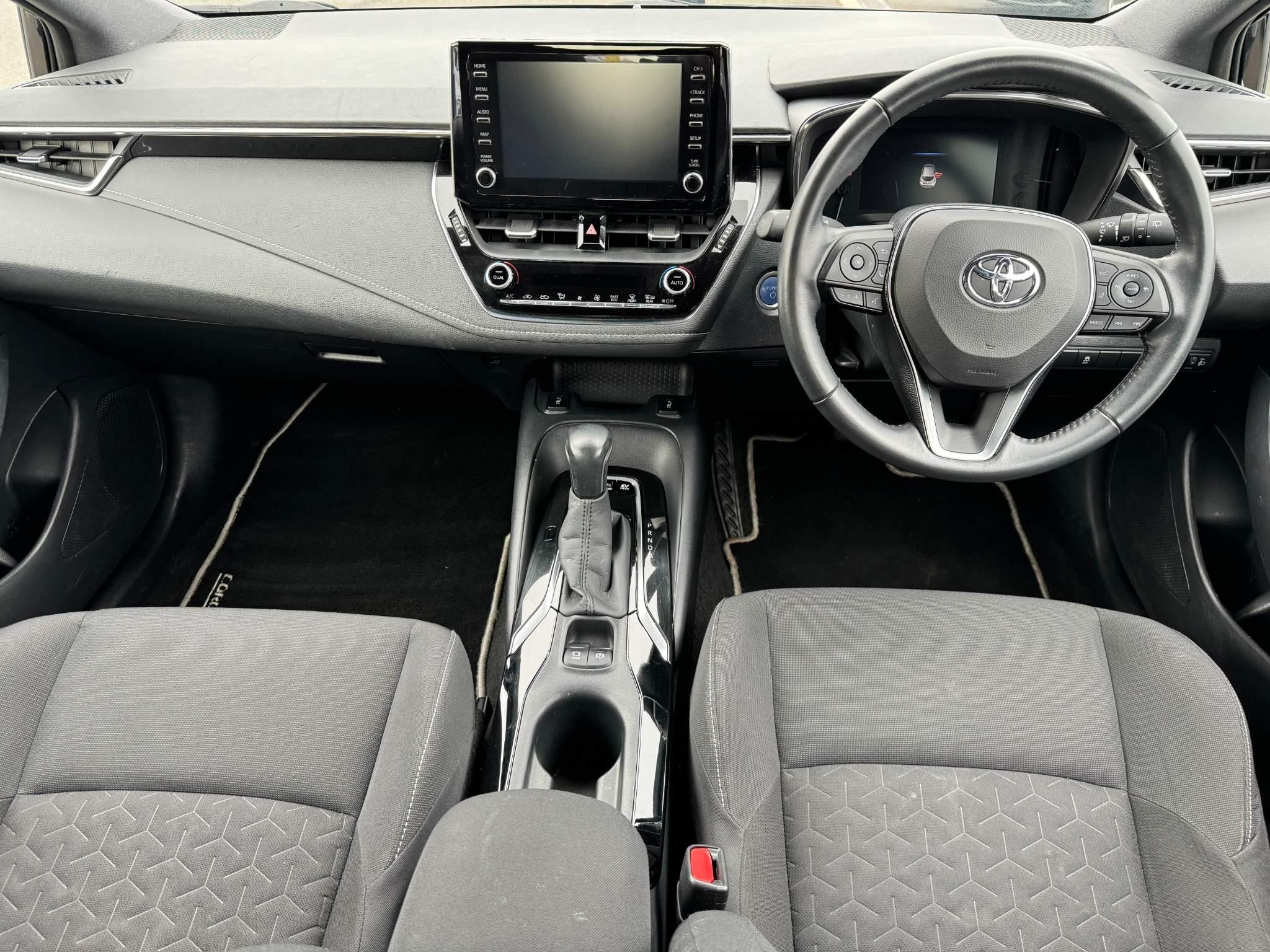 Toyota Corolla 1.8 VVT-i Hybrid Icon 5dr CVT (EO21DXC) image 14