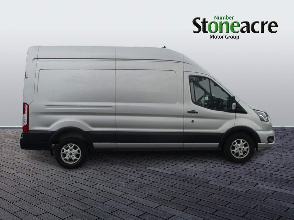 Ford Transit 2.0 350 EcoBlue MHEV Limited FWD L3 H3 Euro 6 (s/s) 5dr (HS21YFM) image 3