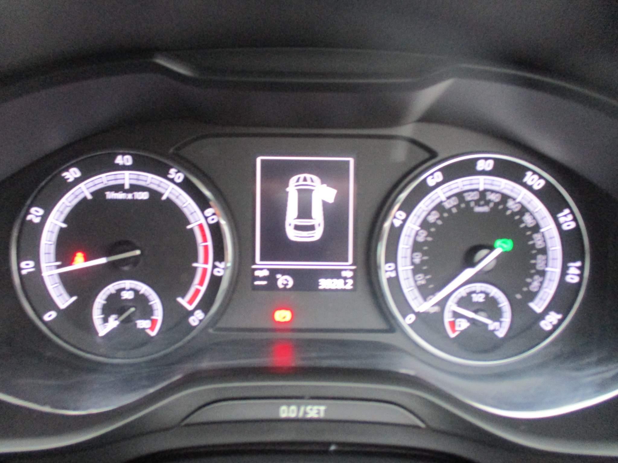 Skoda Kodiaq 1.4 TSI ACT SE L SUV 5dr Petrol DSG Euro 6 (s/s) (7 Seat) (150 ps) (KP67NMX) image 11