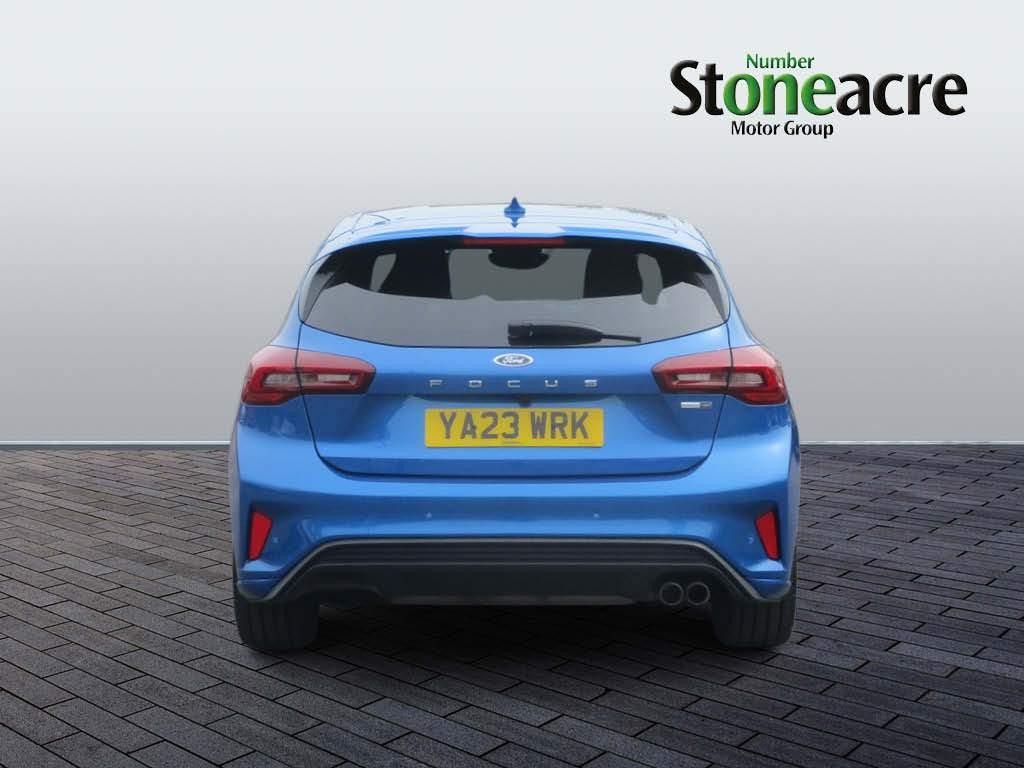 Ford Focus Image 4