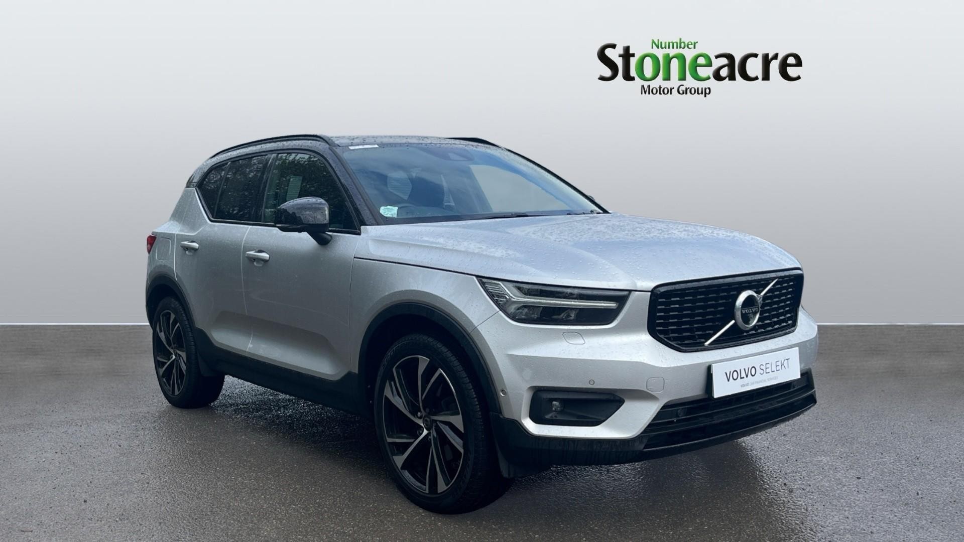 Volvo XC40 D4 AWD First Edition wk06 Automatic (HV18XPP) image 0