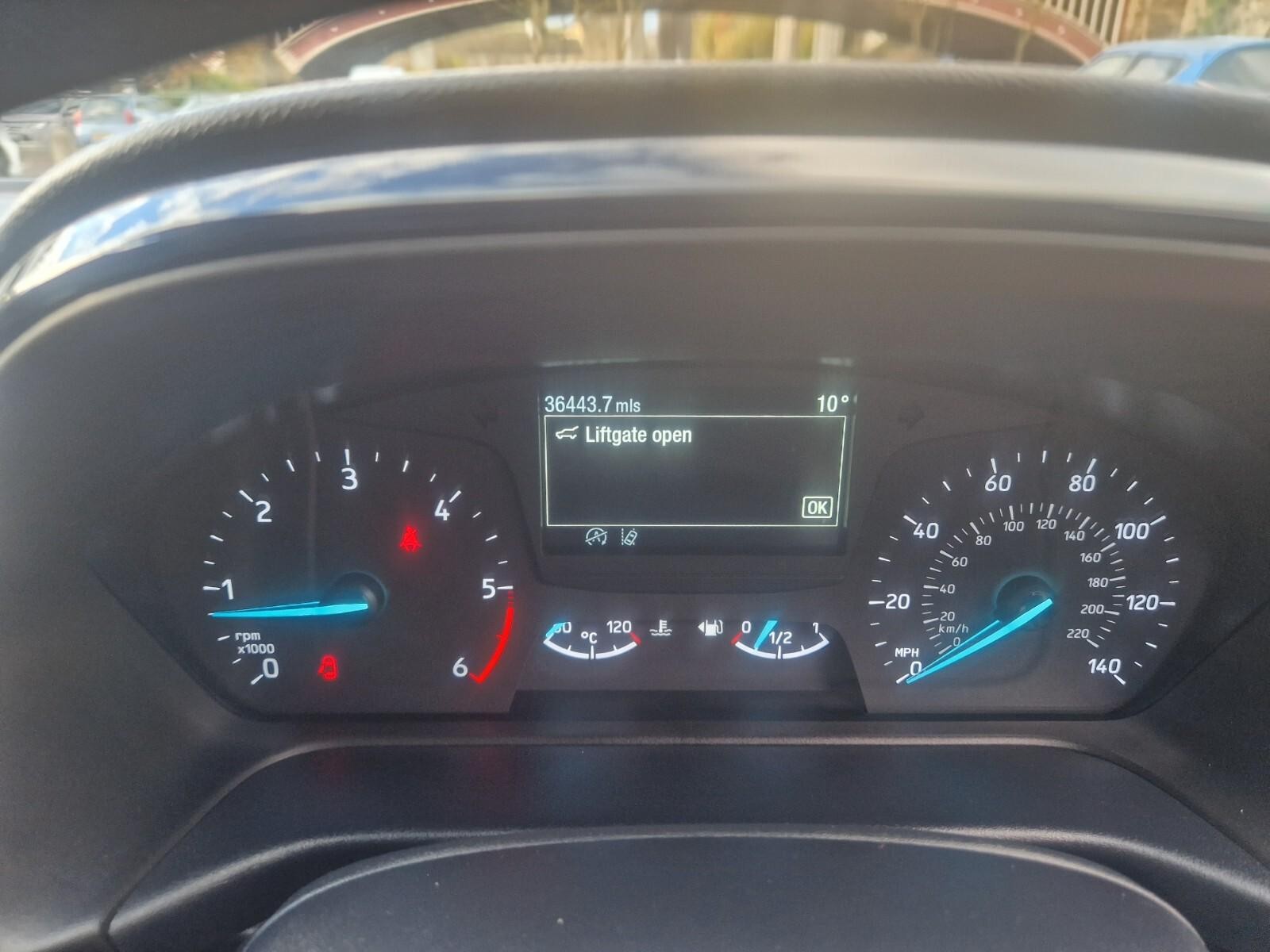 Ford Fiesta 1.5 TDCi Trend Navigation 5dr (AE70LGU) image 11