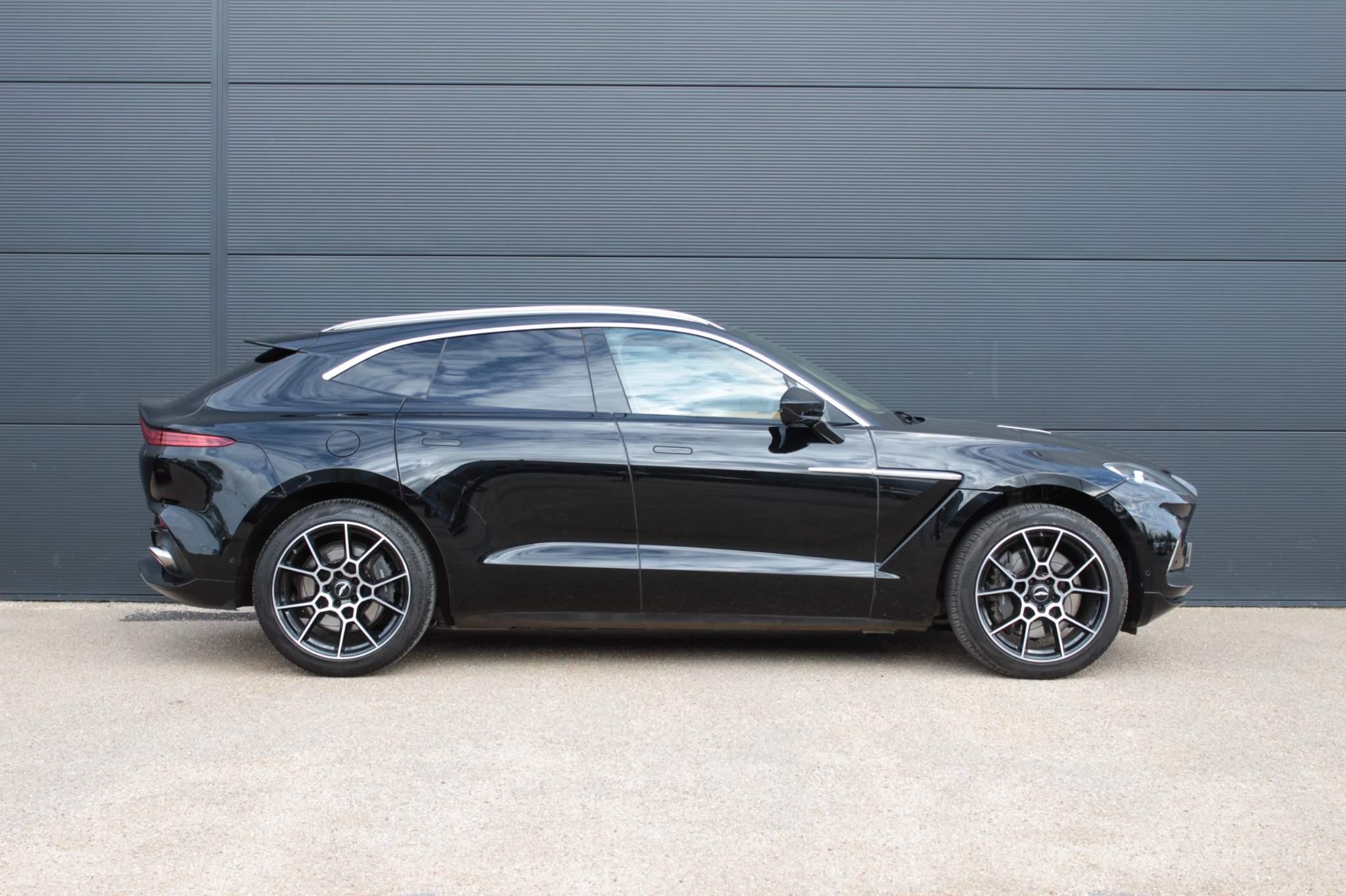Aston Martin DBX V8 550 5dr Touchtronic (NG21XVP) image 48