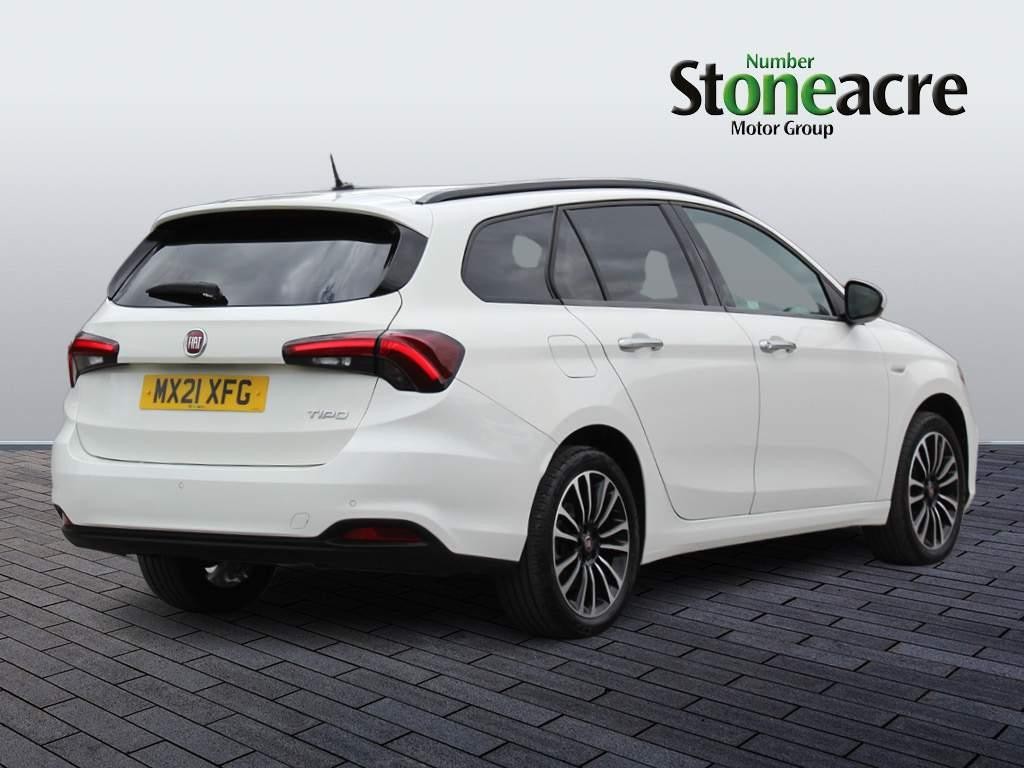 Fiat Tipo 1.0 Life Euro 6 (s/s) 5dr (MX21XFG) image 2