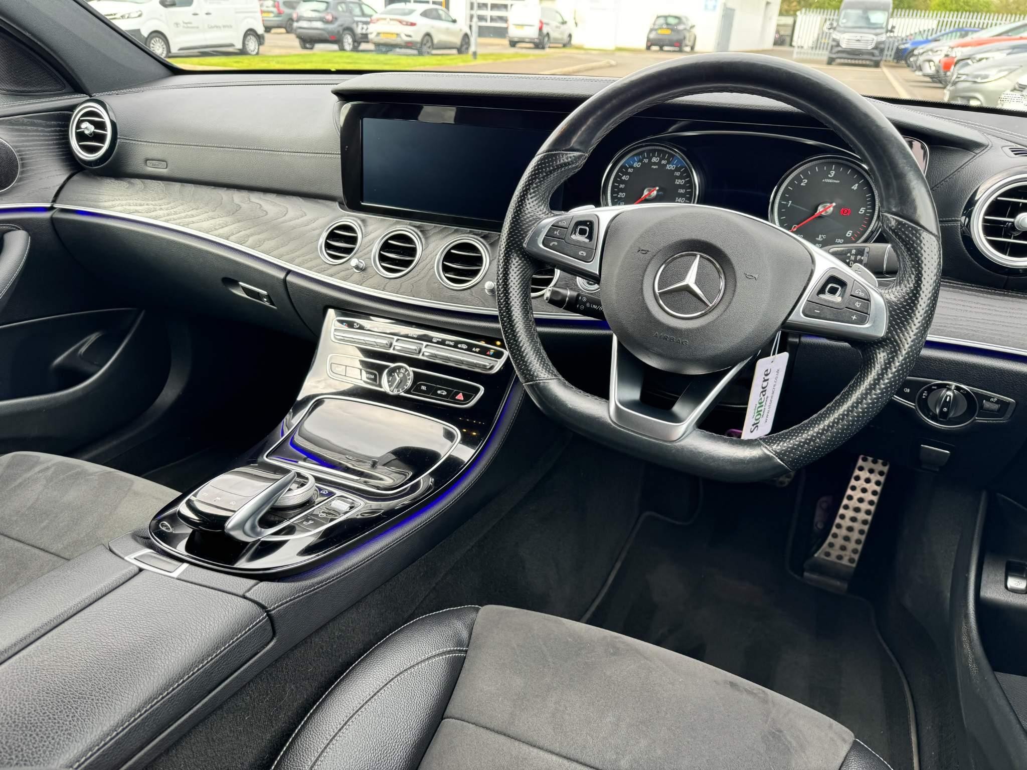 Mercedes-Benz E Class 2.0 E220d AMG Line (Premium) G-Tronic+ Euro 6 (s/s) 5dr (VE67SRO) image 15