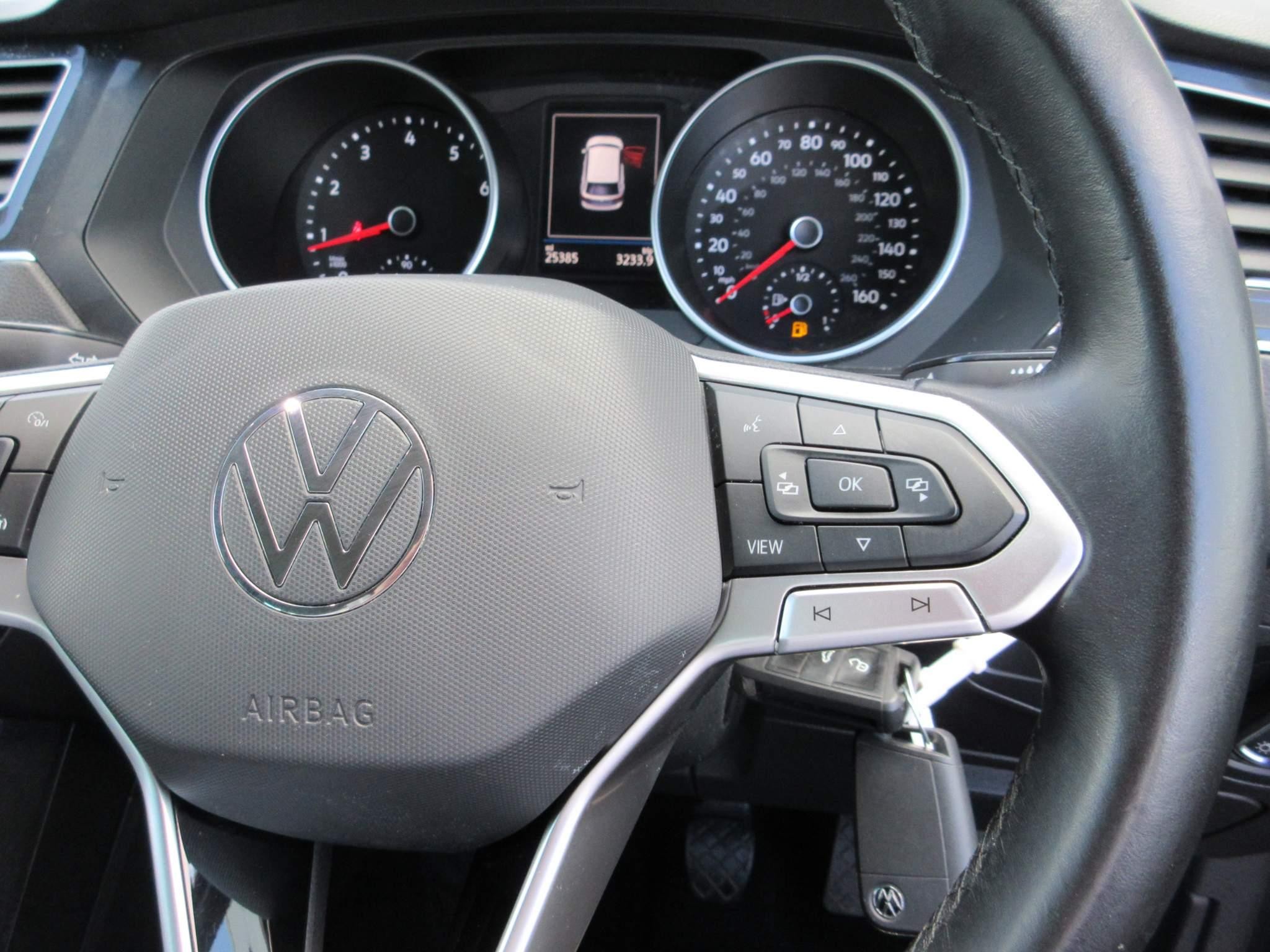 Volkswagen Tiguan 1.5 TSI 150 Life 5dr (CA70YNG) image 22