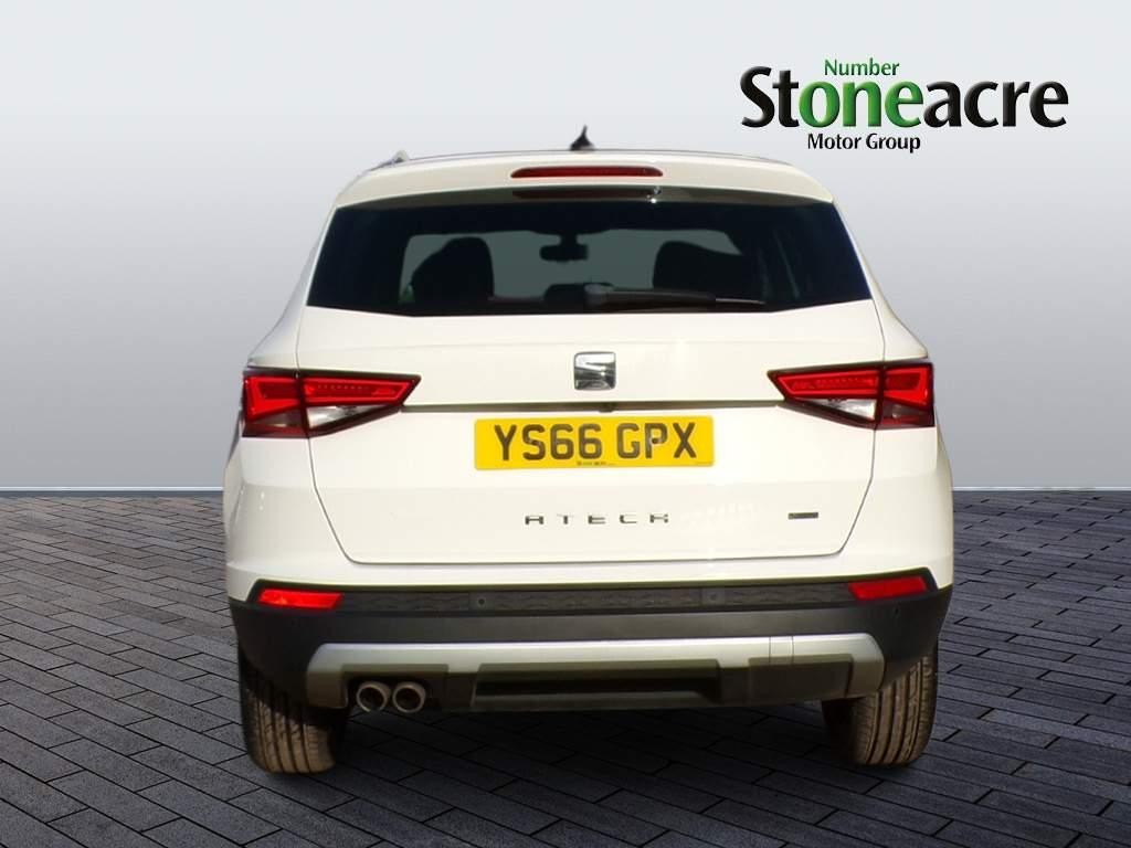 SEAT Ateca 2.0 TDI XCELLENCE 4Drive Euro 6 (s/s) 5dr (YS66GPX) image 2