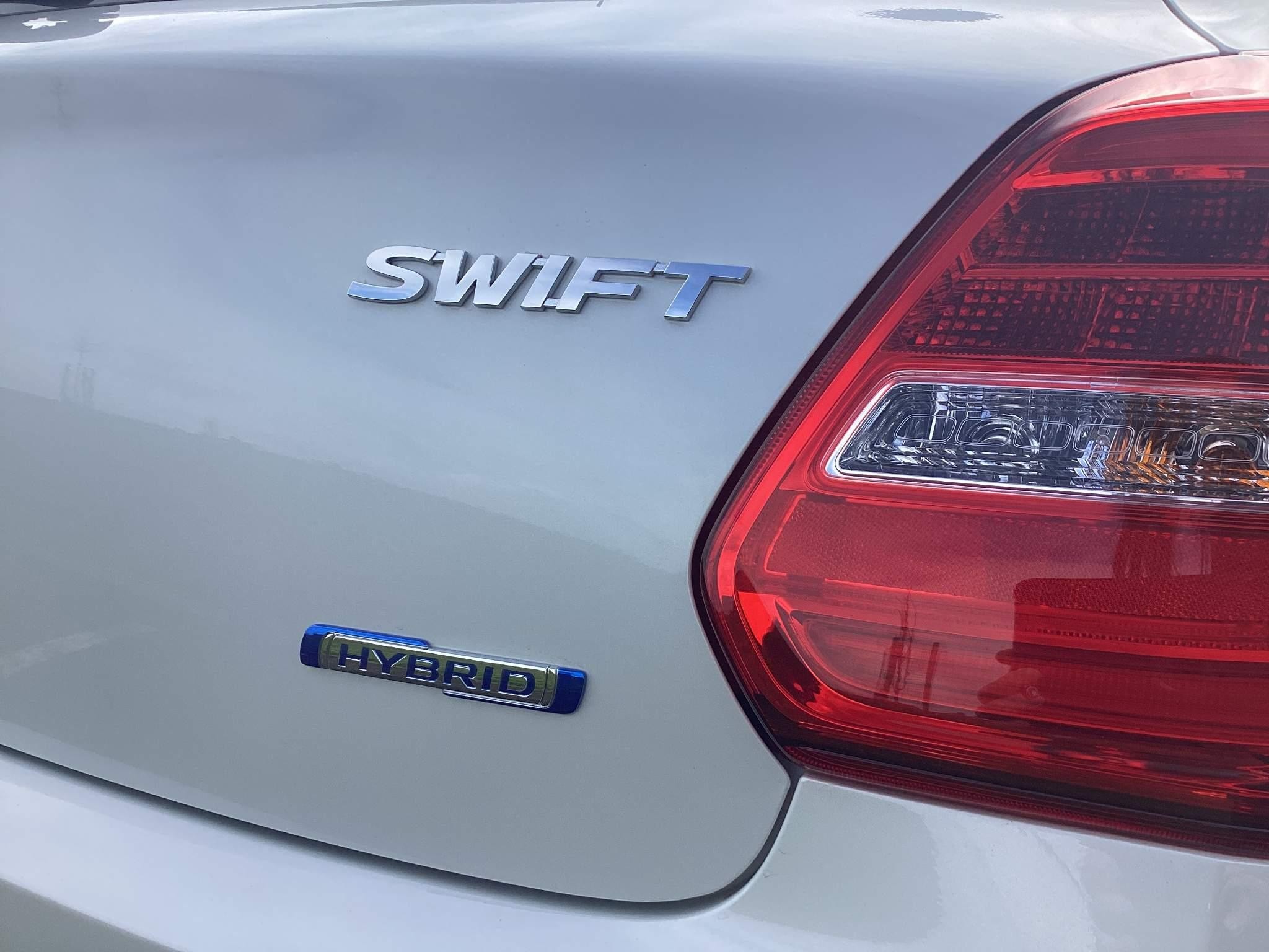 Suzuki Swift 1.2 Dualjet 83 12V Hybrid SZ-L 5dr (NA24OLH) image 11