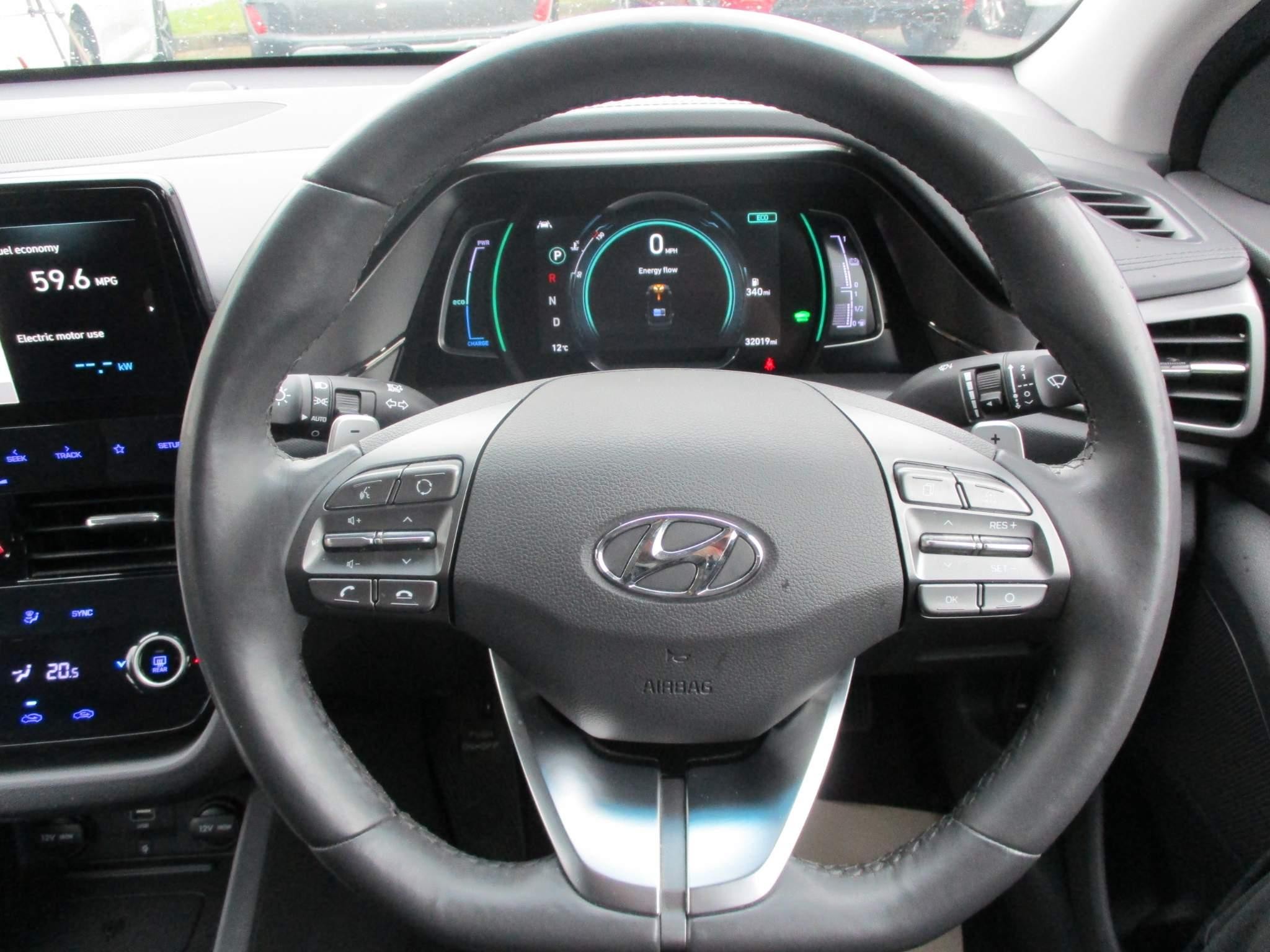 Hyundai IONIQ 1.6 h-GDi Premium Hatchback 5dr Petrol Hybrid DCT Euro 6 (s/s) (141 ps) (EF70YWY) image 14