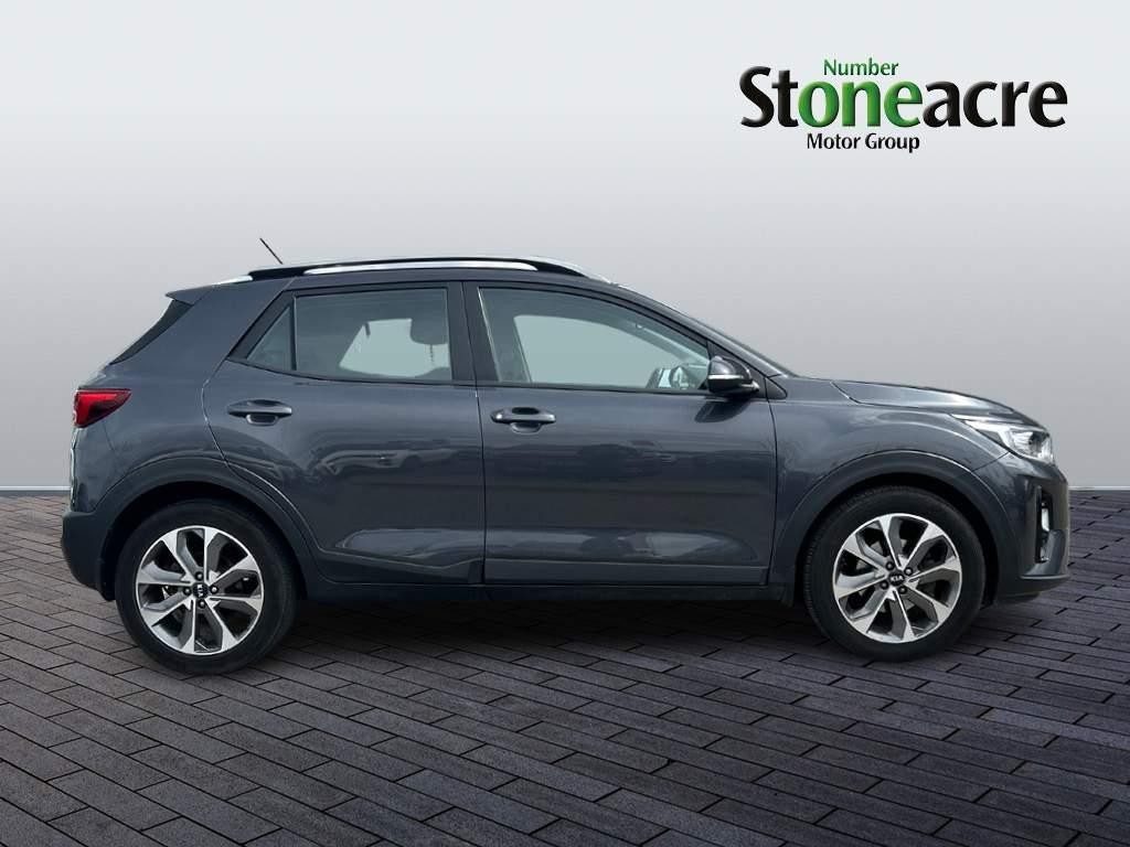 Kia Stonic 1.0 T-GDi 2 Euro 6 (s/s) 5dr (AF69FVO) image 1