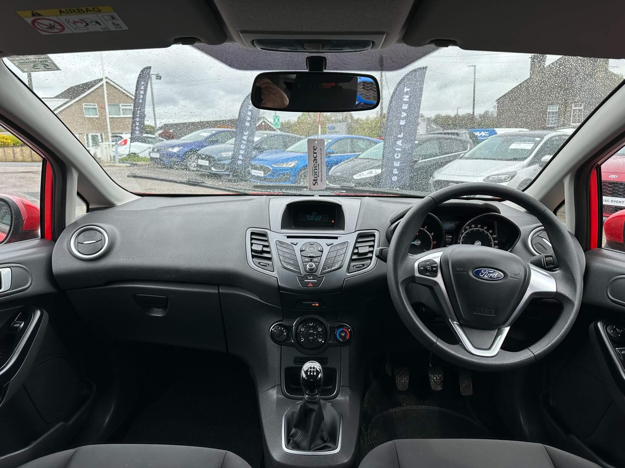 Ford Fiesta 1.25 Style Euro 6 5dr (YB15VTX) image 12