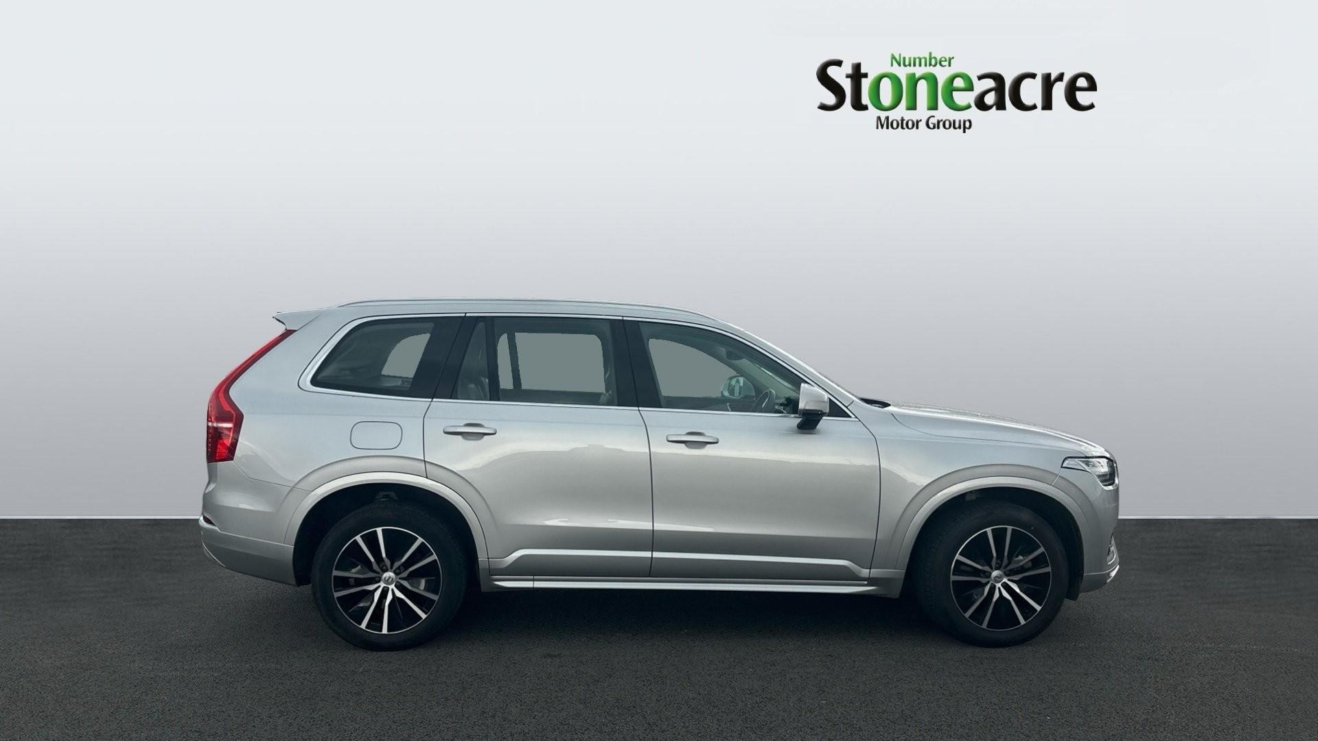 Volvo XC90 2.0 B5D [235] Momentum 5dr AWD Geartronic (YW21JXC) image 2