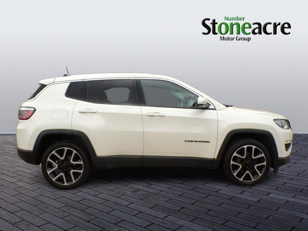Jeep Compass 1.4T MultiAirII Limited Euro 6 (s/s) 5dr (YV68OHH) image 1