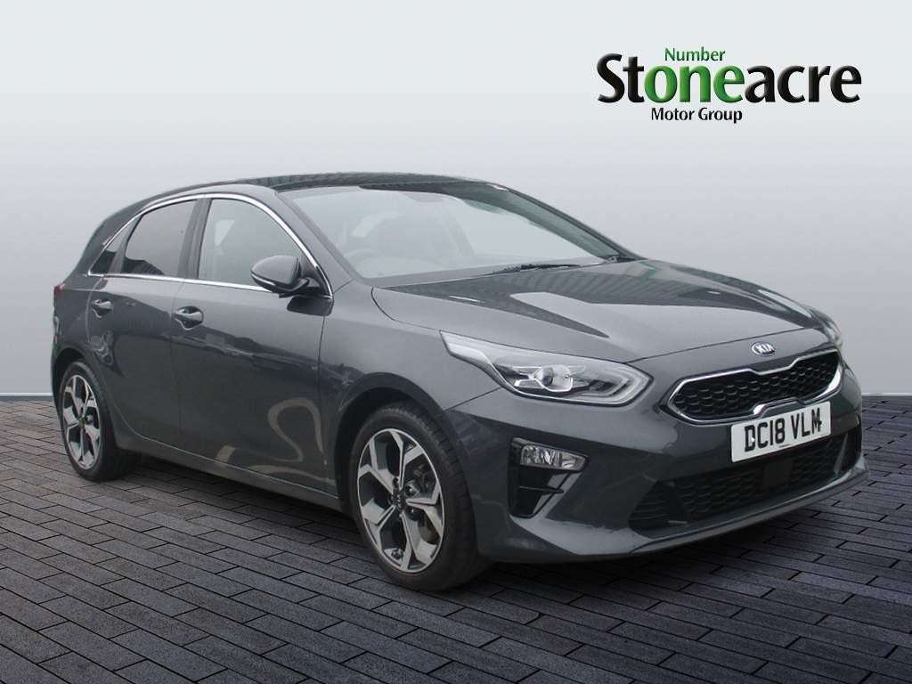 Kia Ceed 1.4 T-GDi First Edition Euro 6 (s/s) 5dr (DC18VLM) image 0