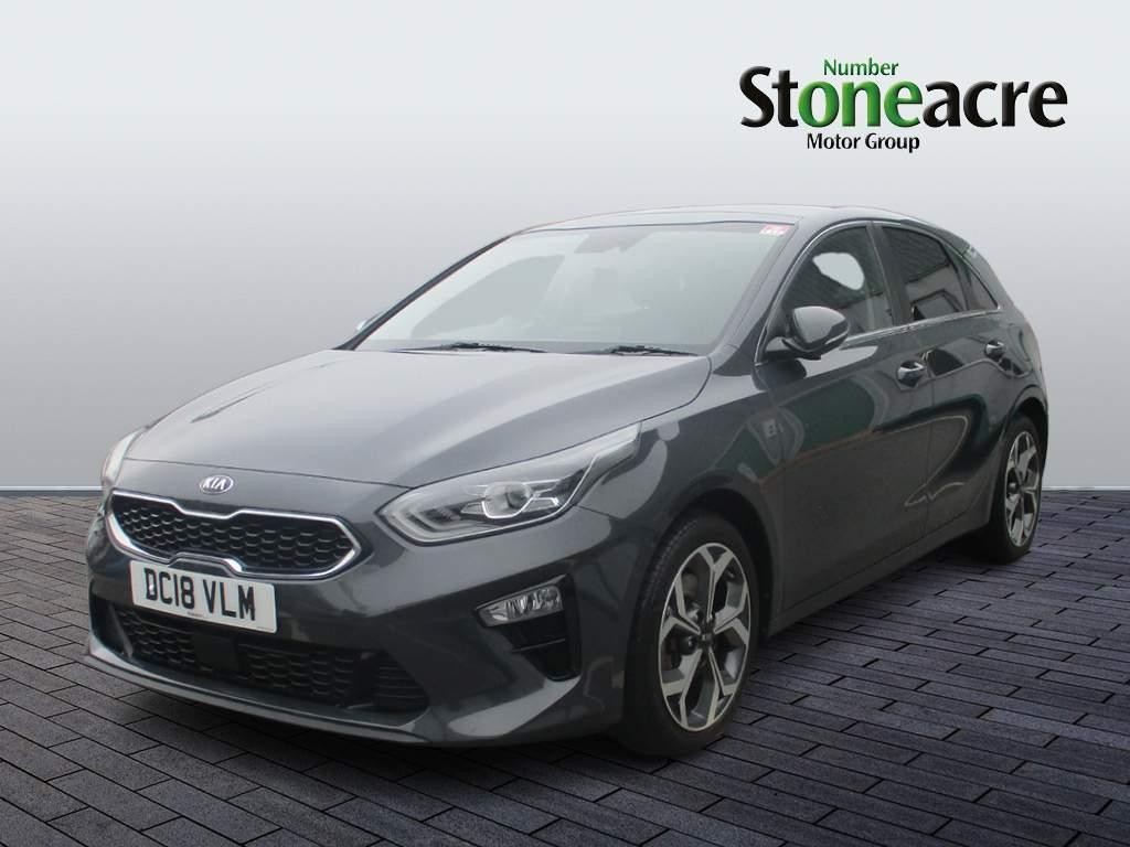 Kia Ceed 1.4 T-GDi First Edition Euro 6 (s/s) 5dr (DC18VLM) image 2