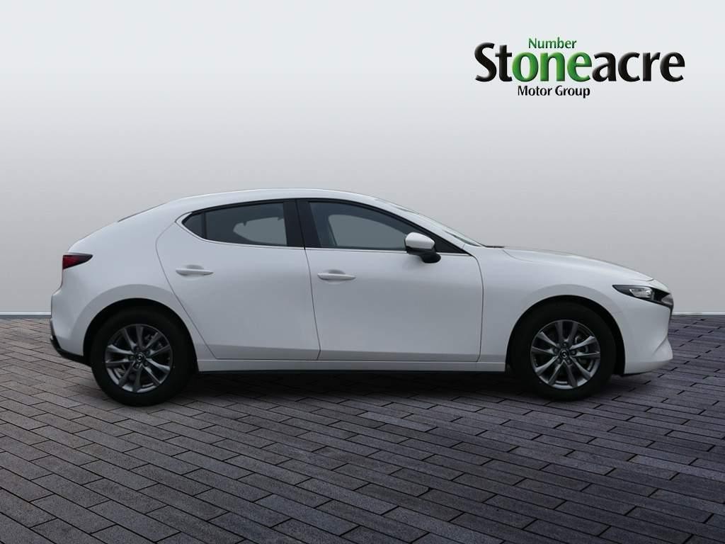 Mazda Mazda3 2.0 e-Skyactiv G MHEV Centre-Line 5dr (YX24HZT) image 1