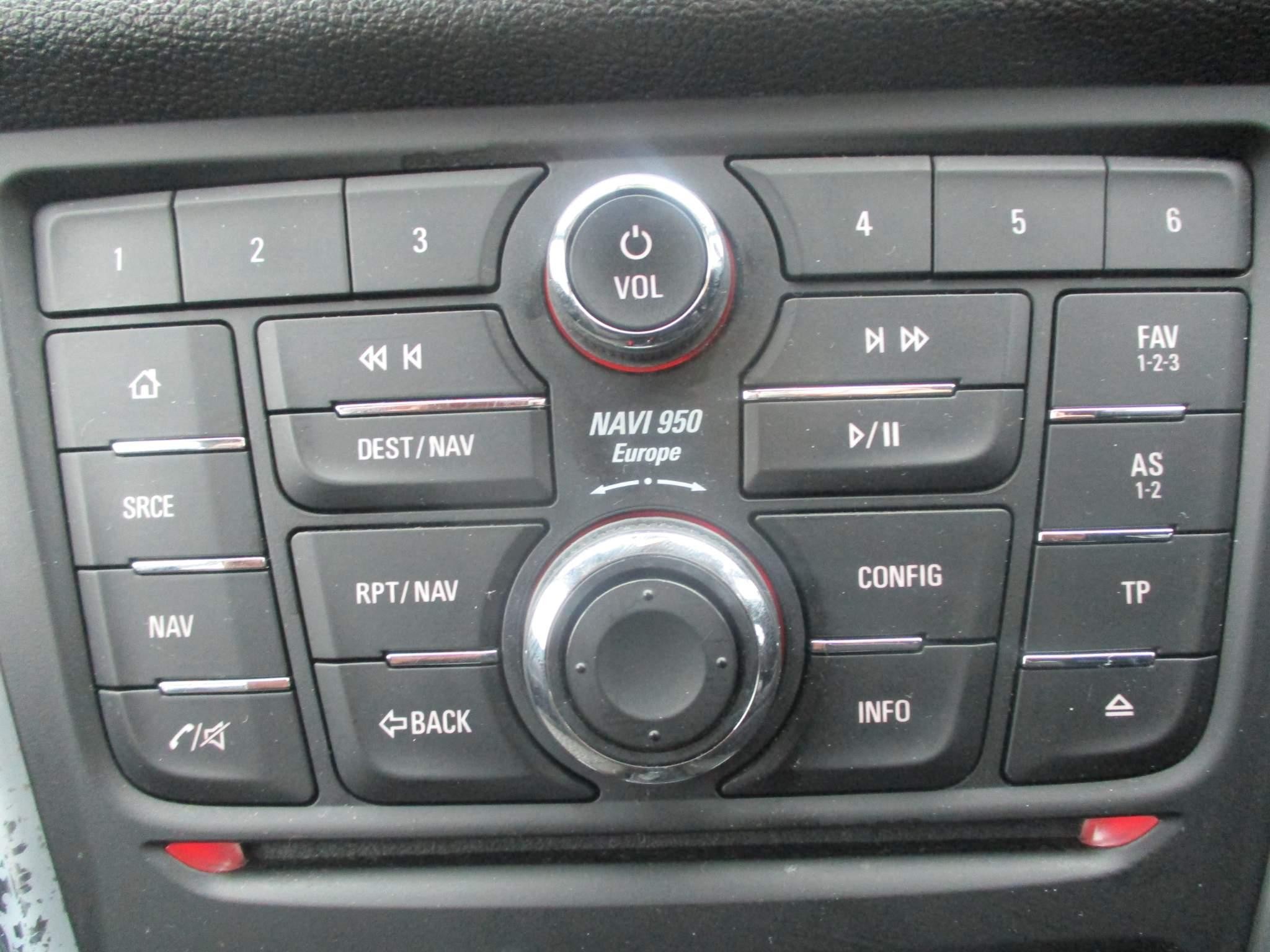 Vauxhall Mokka 1.4T Tech Line 5dr (FH16XDW) image 17
