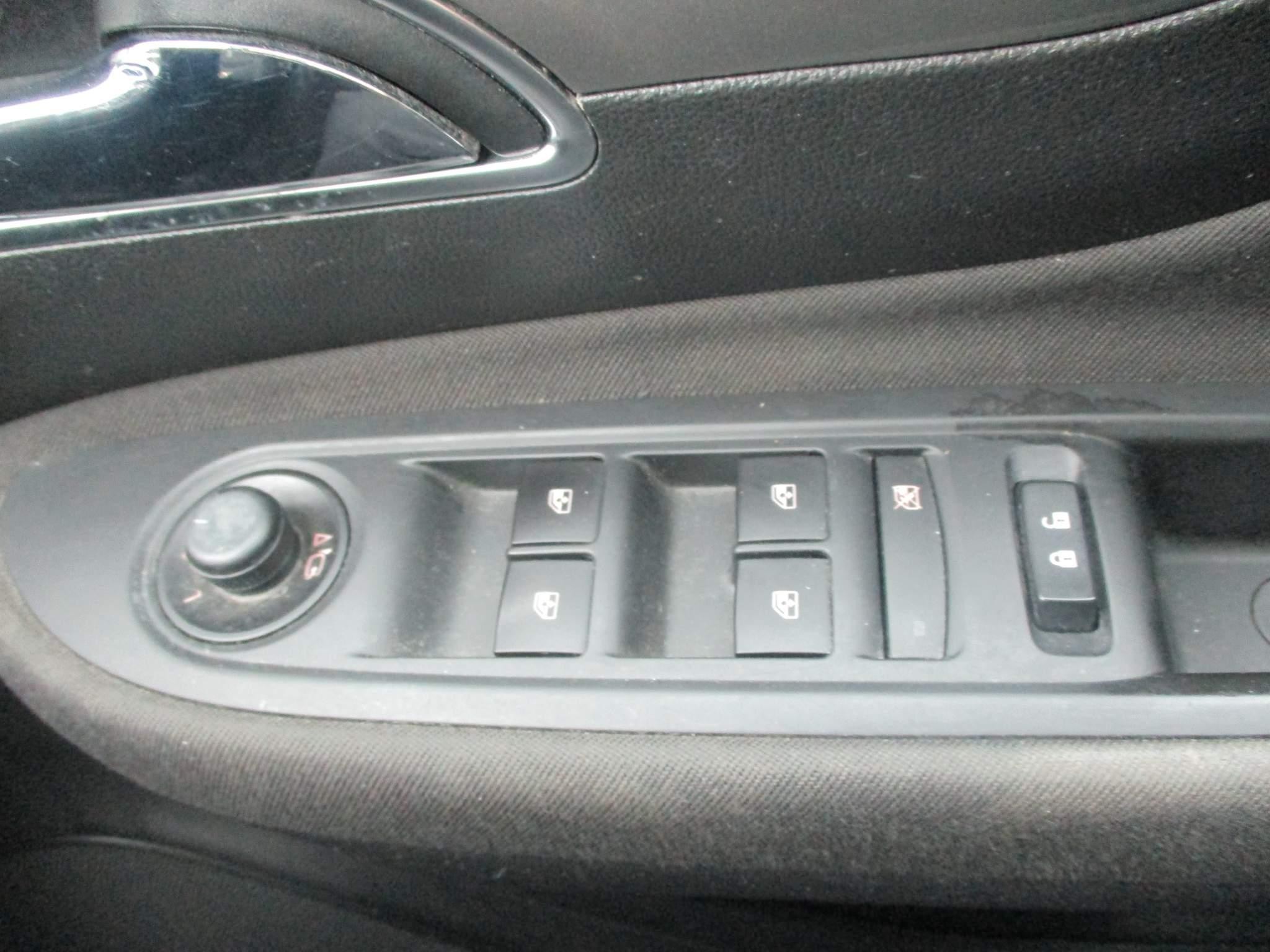 Vauxhall Mokka 1.4T Tech Line 5dr (FH16XDW) image 22