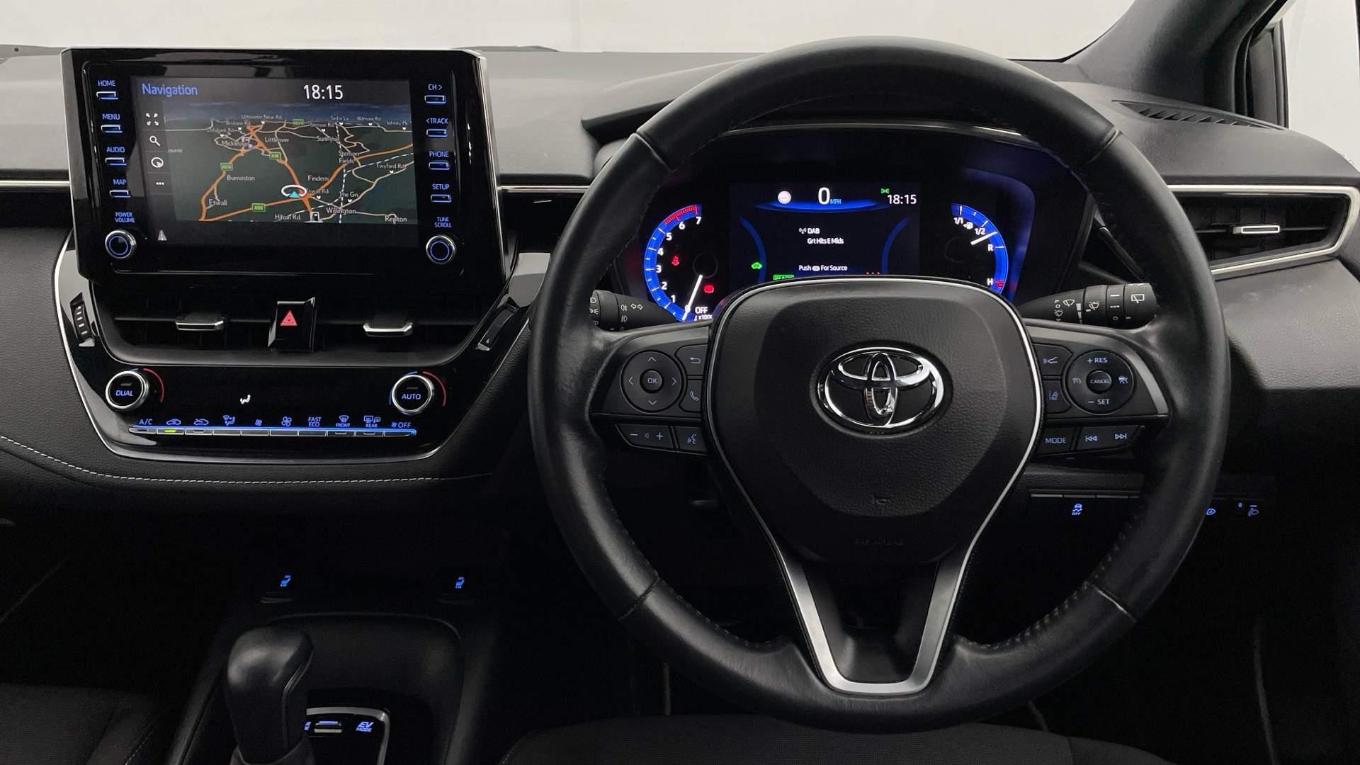 Toyota Corolla 1.8 VVT-i Hybrid Icon Tech 5dr CVT (CV21KBE) image 7