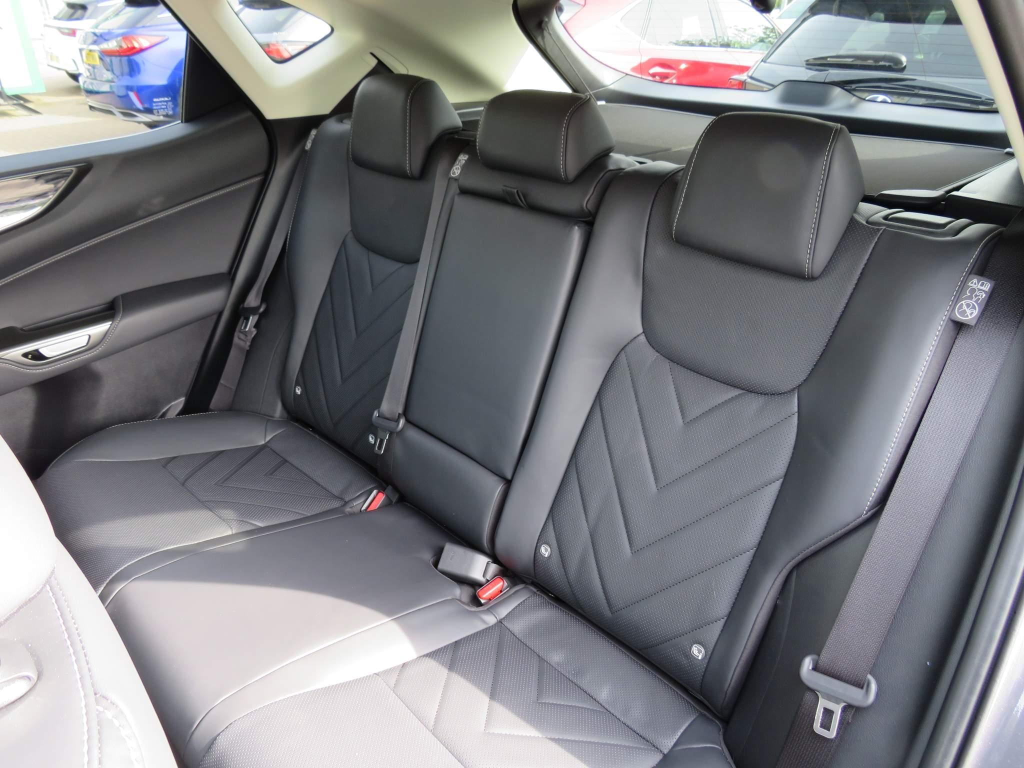 Lexus NX 450h+ 2.5 5dr Premium Plus Pack/Sunroof (NA73FVC) image 19