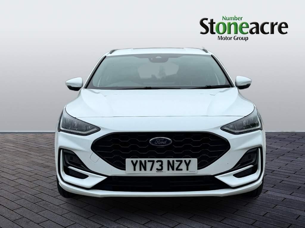 Ford Focus Image 8