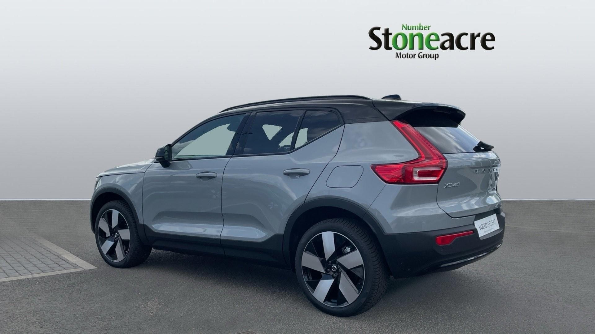 Volvo XC40 Recharge Electric 175kW Recharge Ultimate 69kWh 5dr Auto (ND24EPZ) image 1