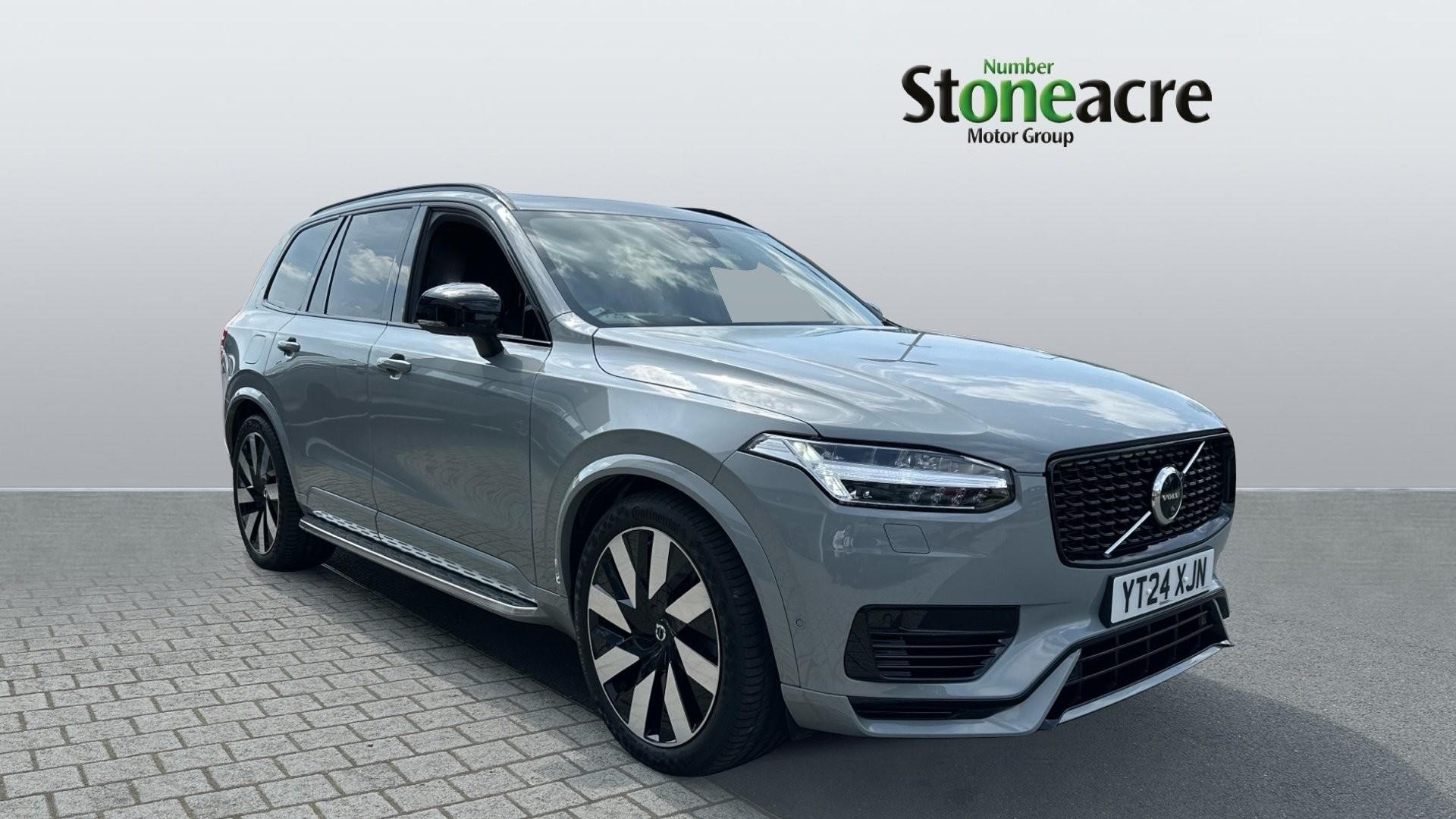 Volvo XC90 Image 1