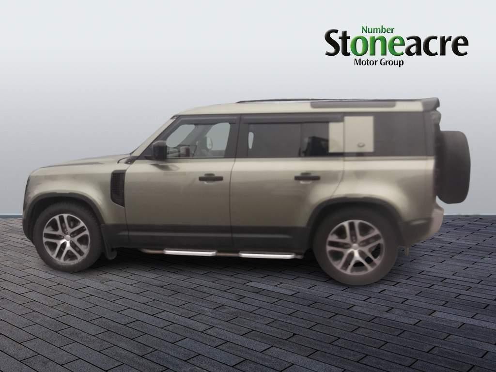 Land Rover Defender 110 2.0 SD4 S SUV 5dr Diesel Auto 4WD Euro 6 (s/s) (240 ps) (YS20SCZ) image 5