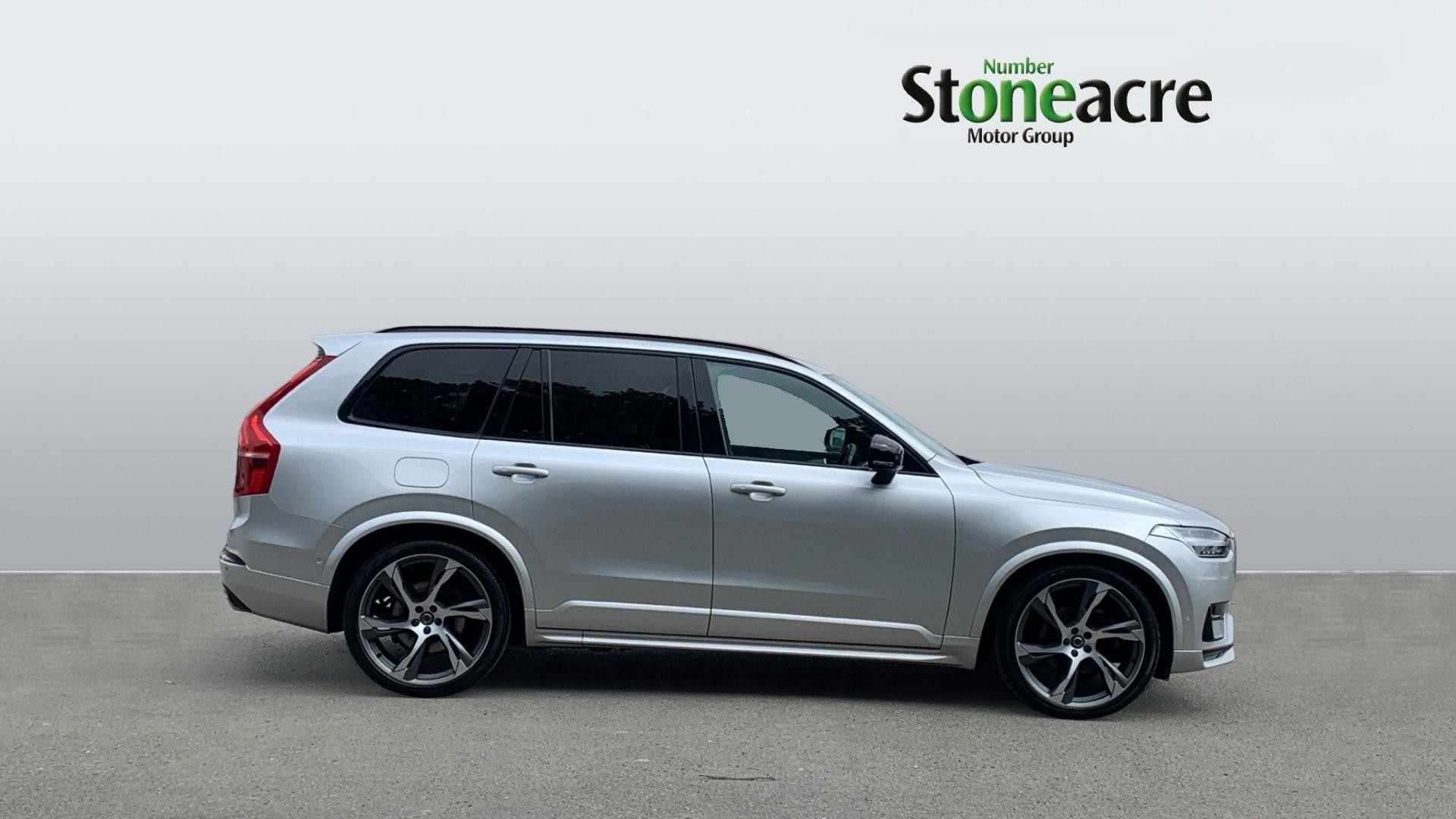 Volvo XC90 2.0 B5D [235] R DESIGN Pro 5dr AWD Geartronic (KN20CGG) image 3