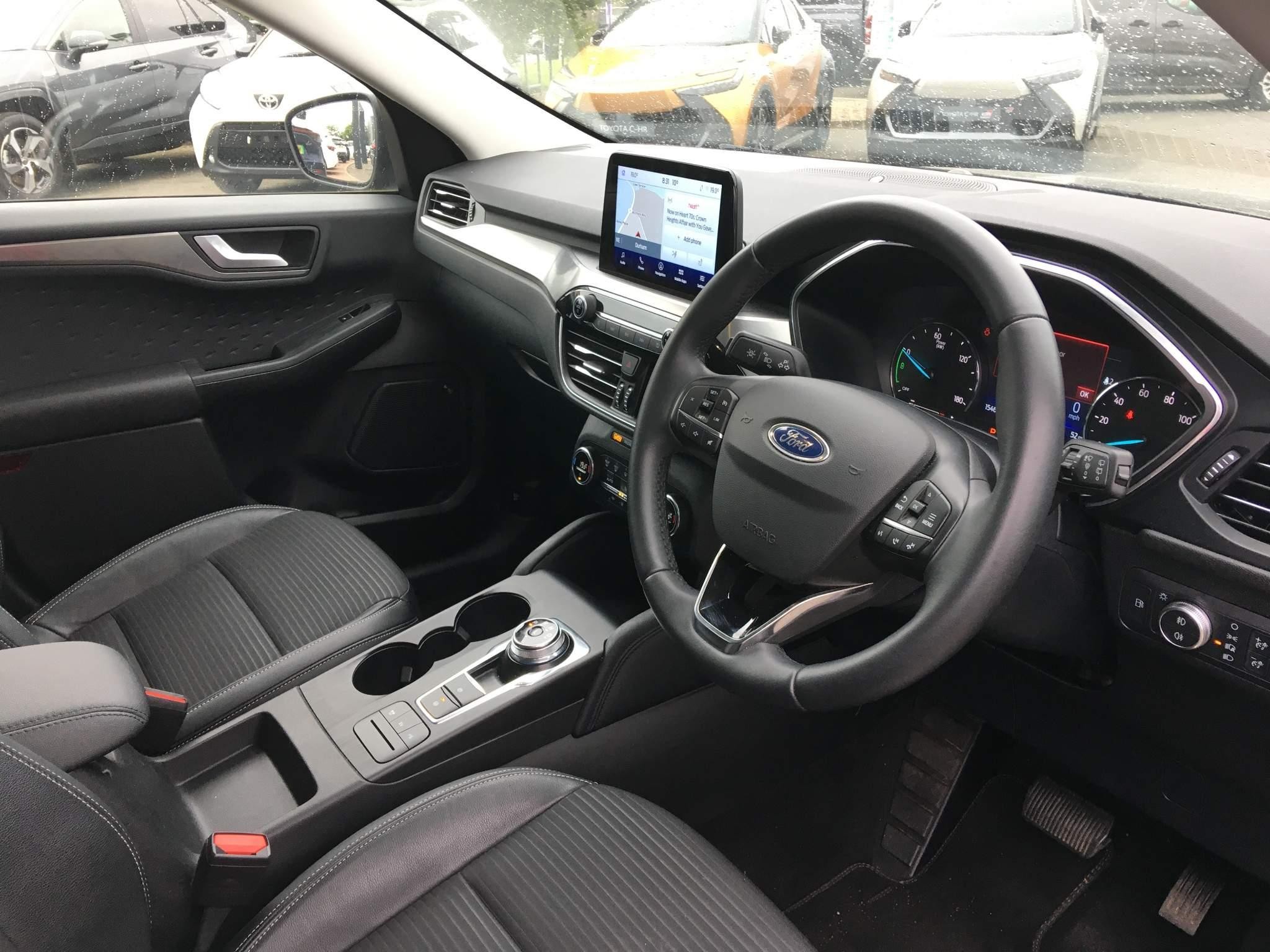 Ford Kuga Image 11