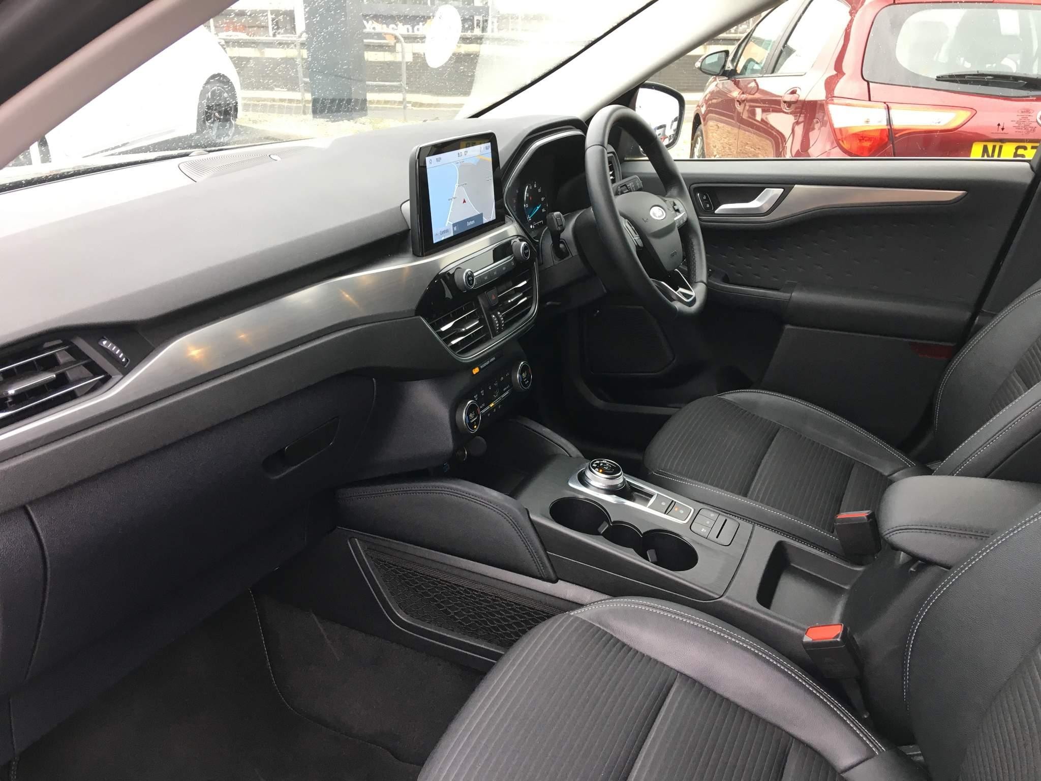 Ford Kuga Image 13