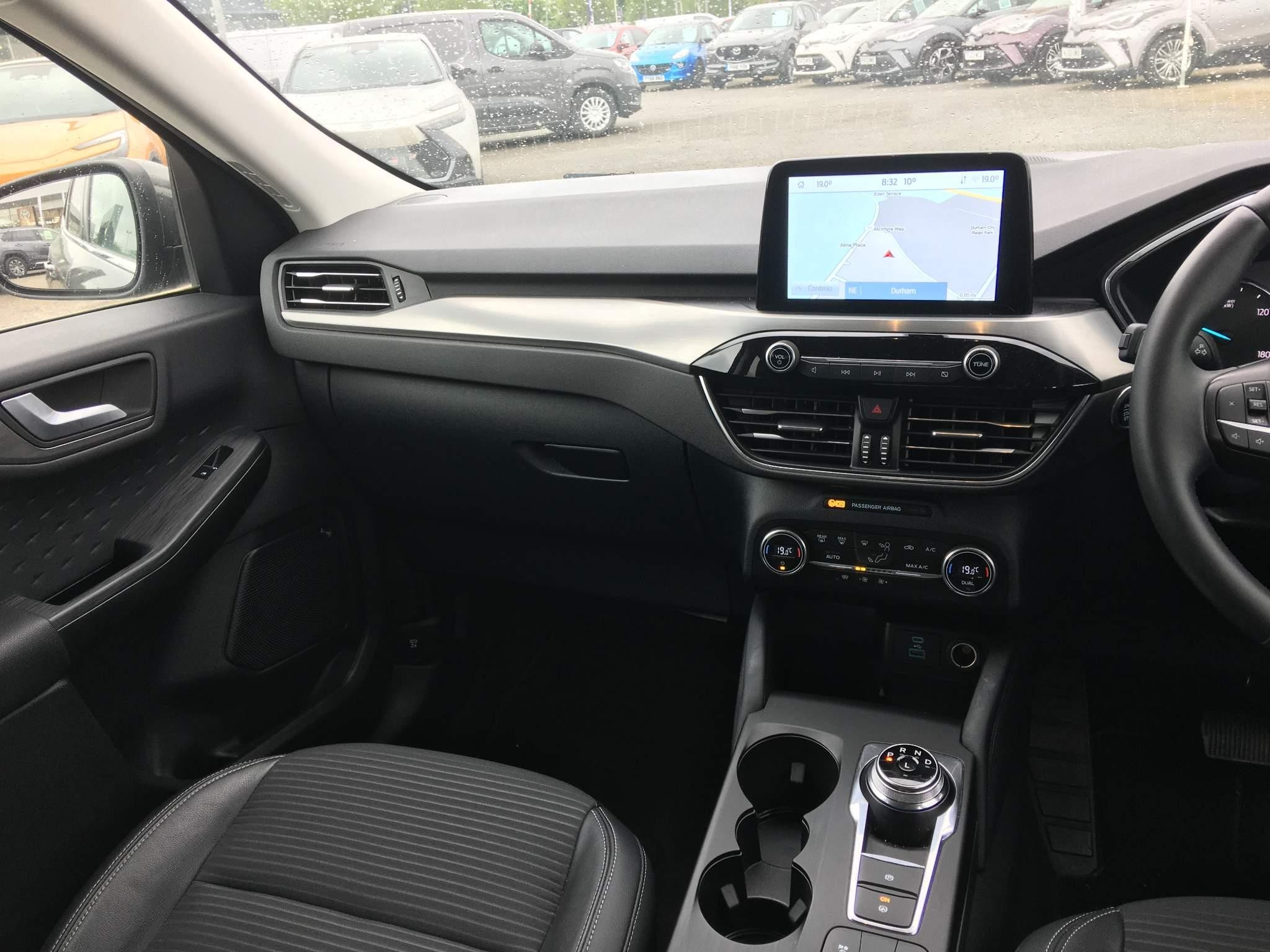 Ford Kuga Image 16