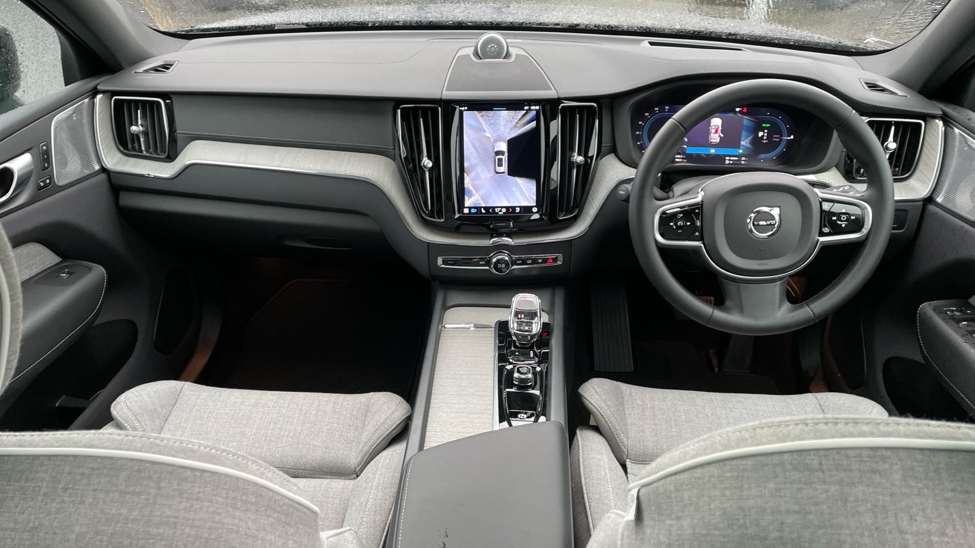 Volvo XC60 Image 21