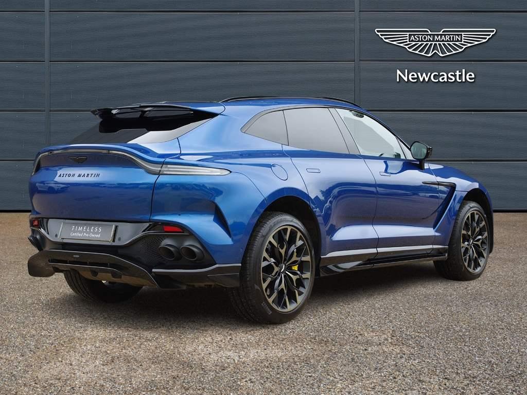 Aston Martin DBX Image 14