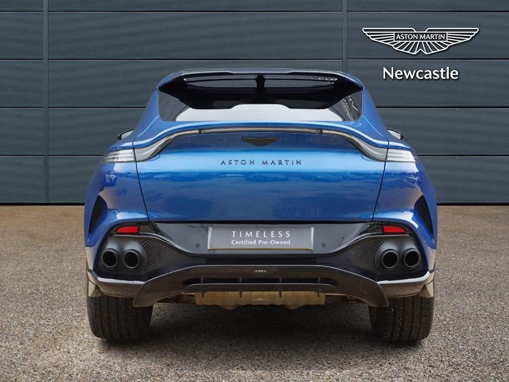 Aston Martin DBX Image 15