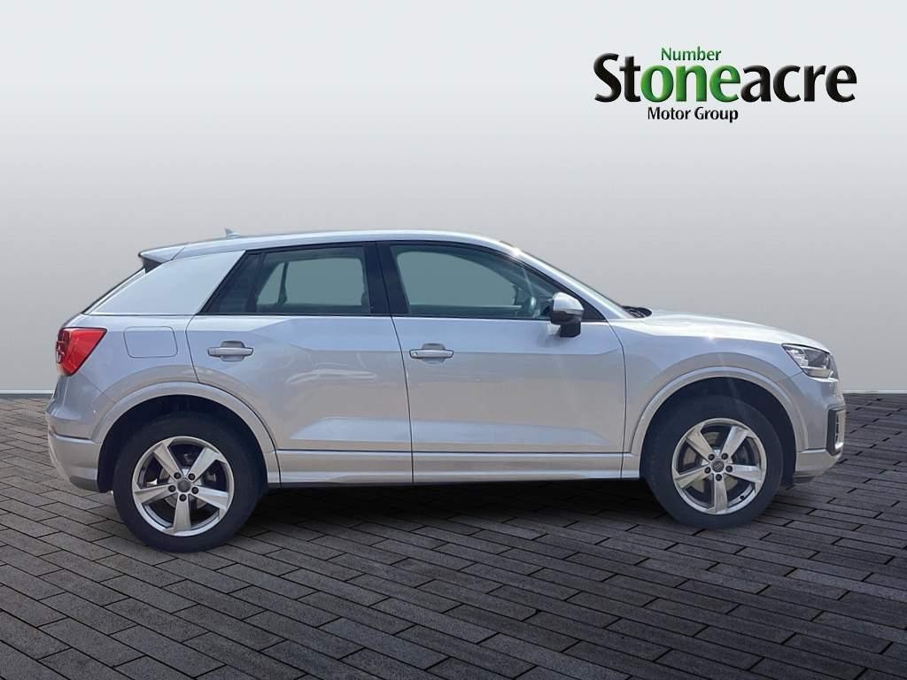 Audi Q2 Image 2