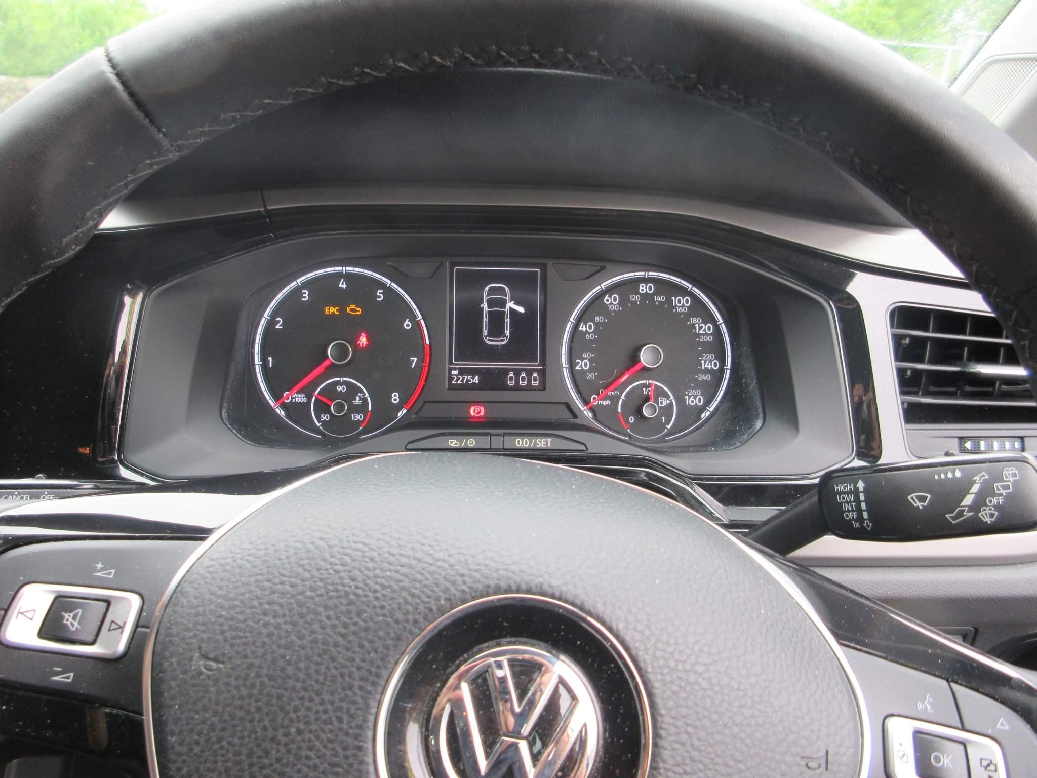 Volkswagen Polo Image 14