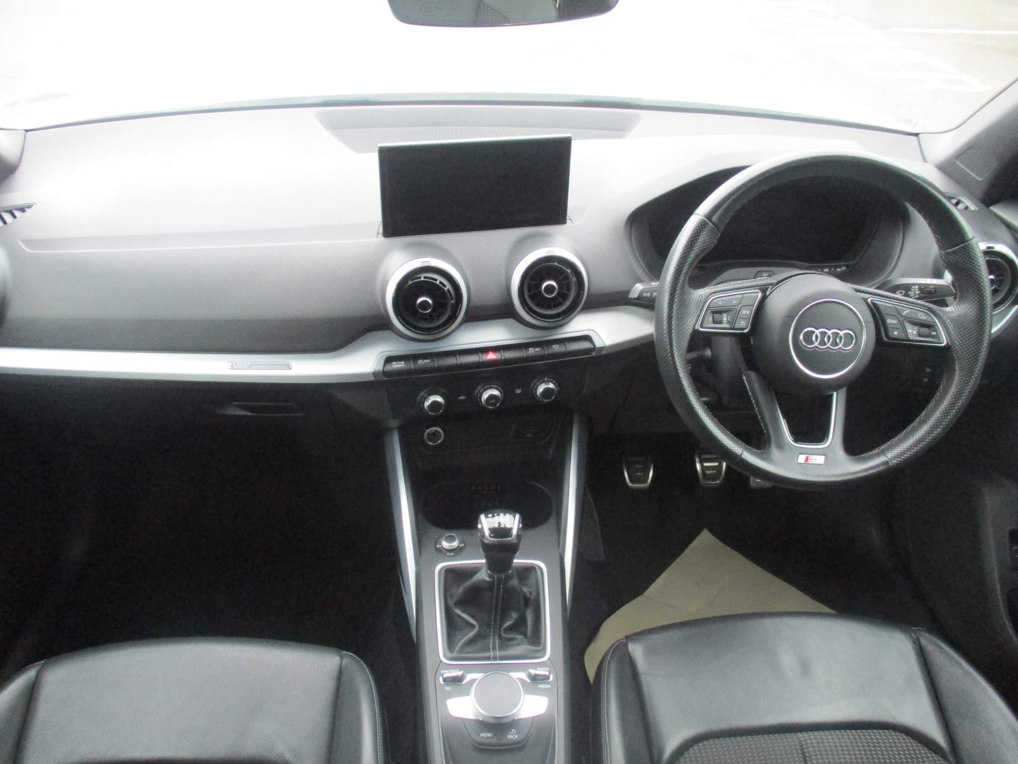 Audi Q2 Image 18