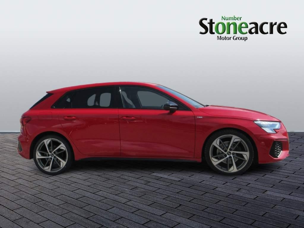 Audi A3 Image 2