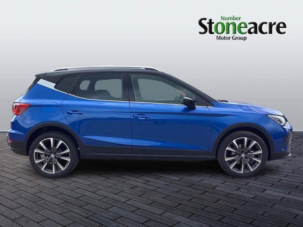 SEAT Arona Image 2