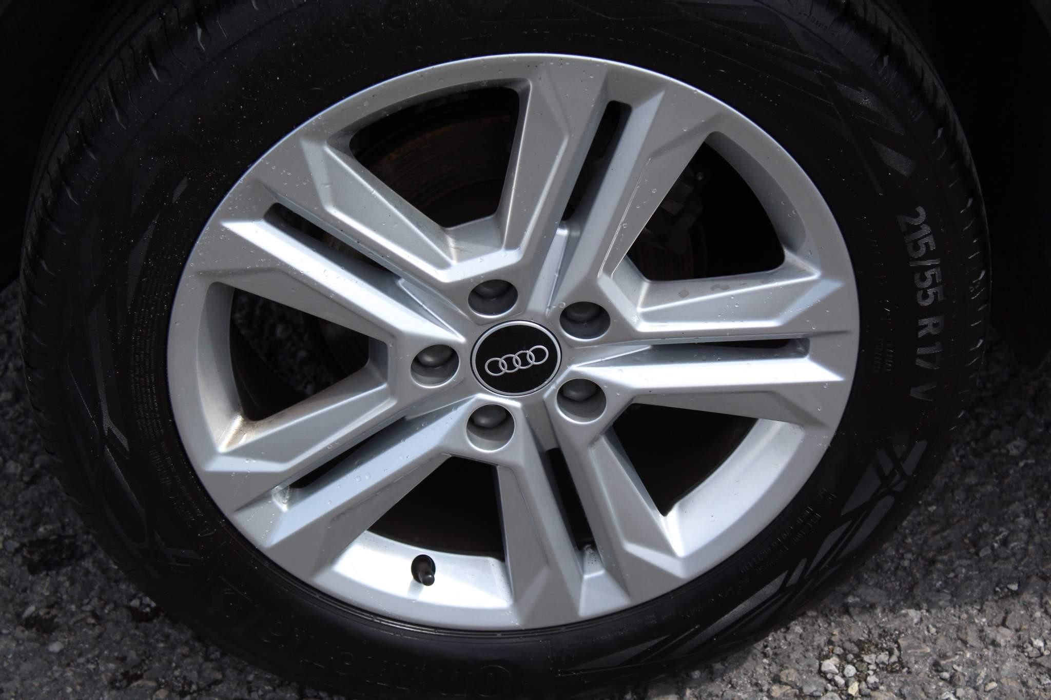 Audi Q2 Image 9