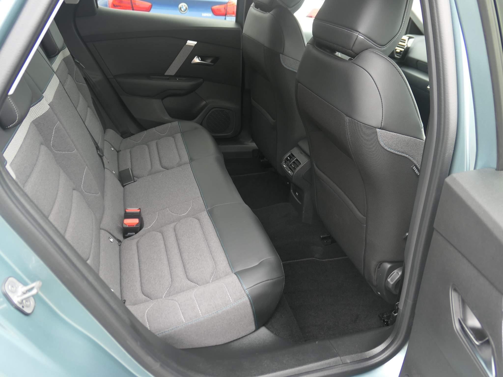 Citroen C4 Image 9